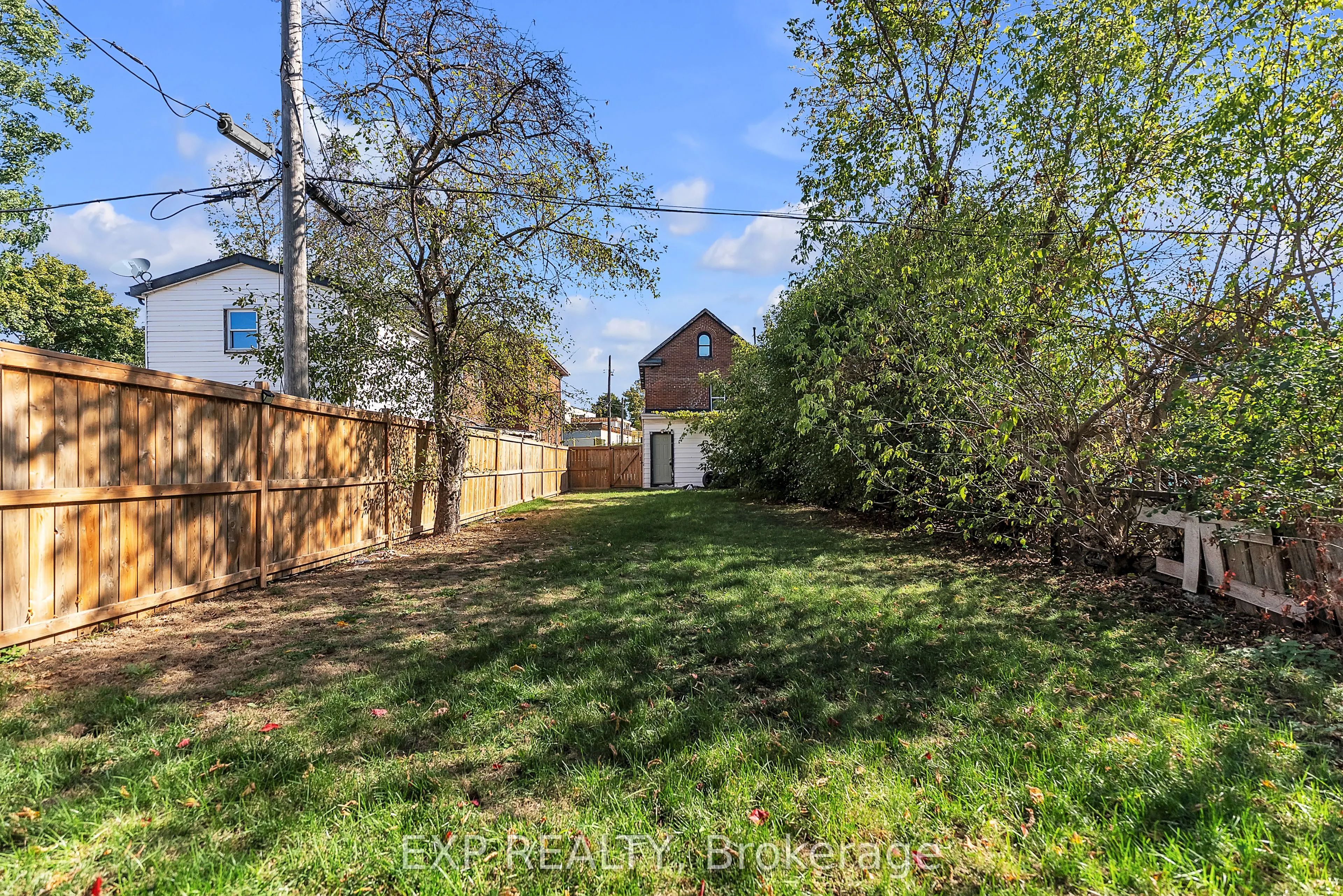 130 John Street S