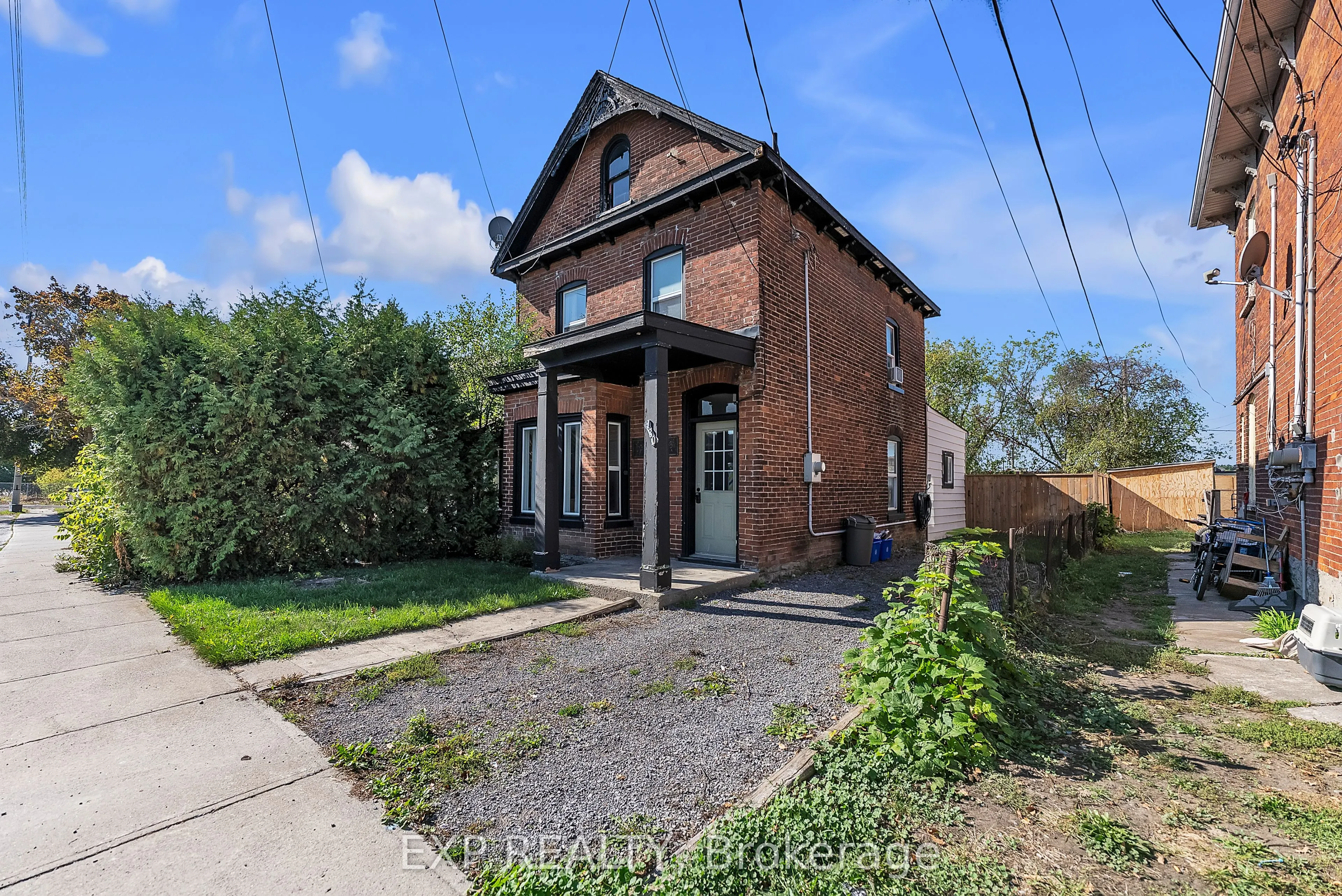130 John Street S