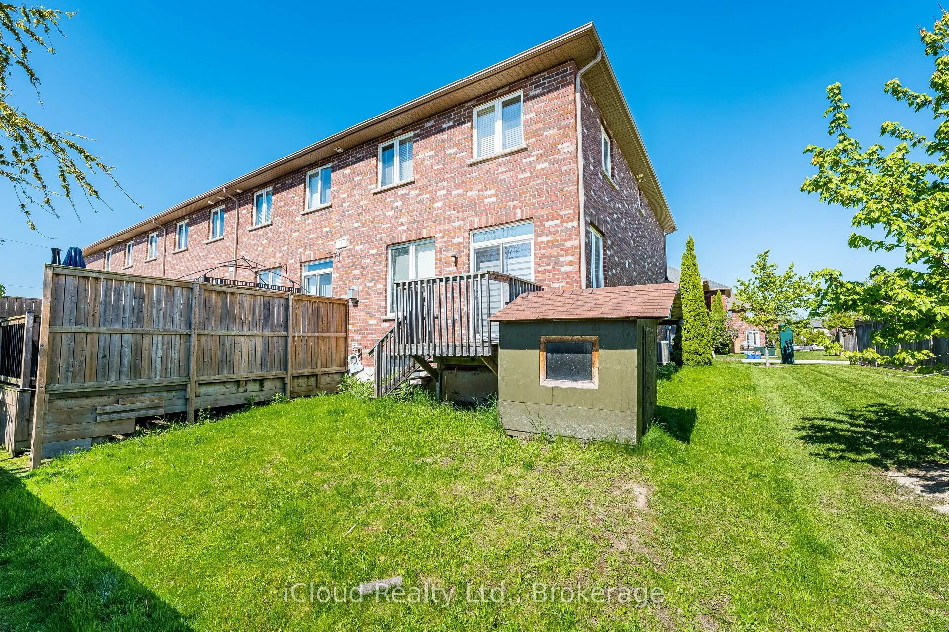 45 Seabreeze Crescent, #20