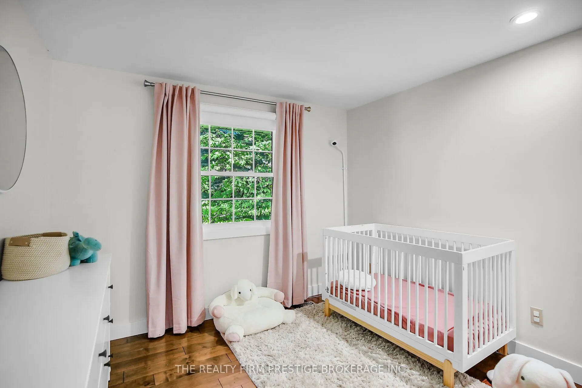 15 Rockford Crescent