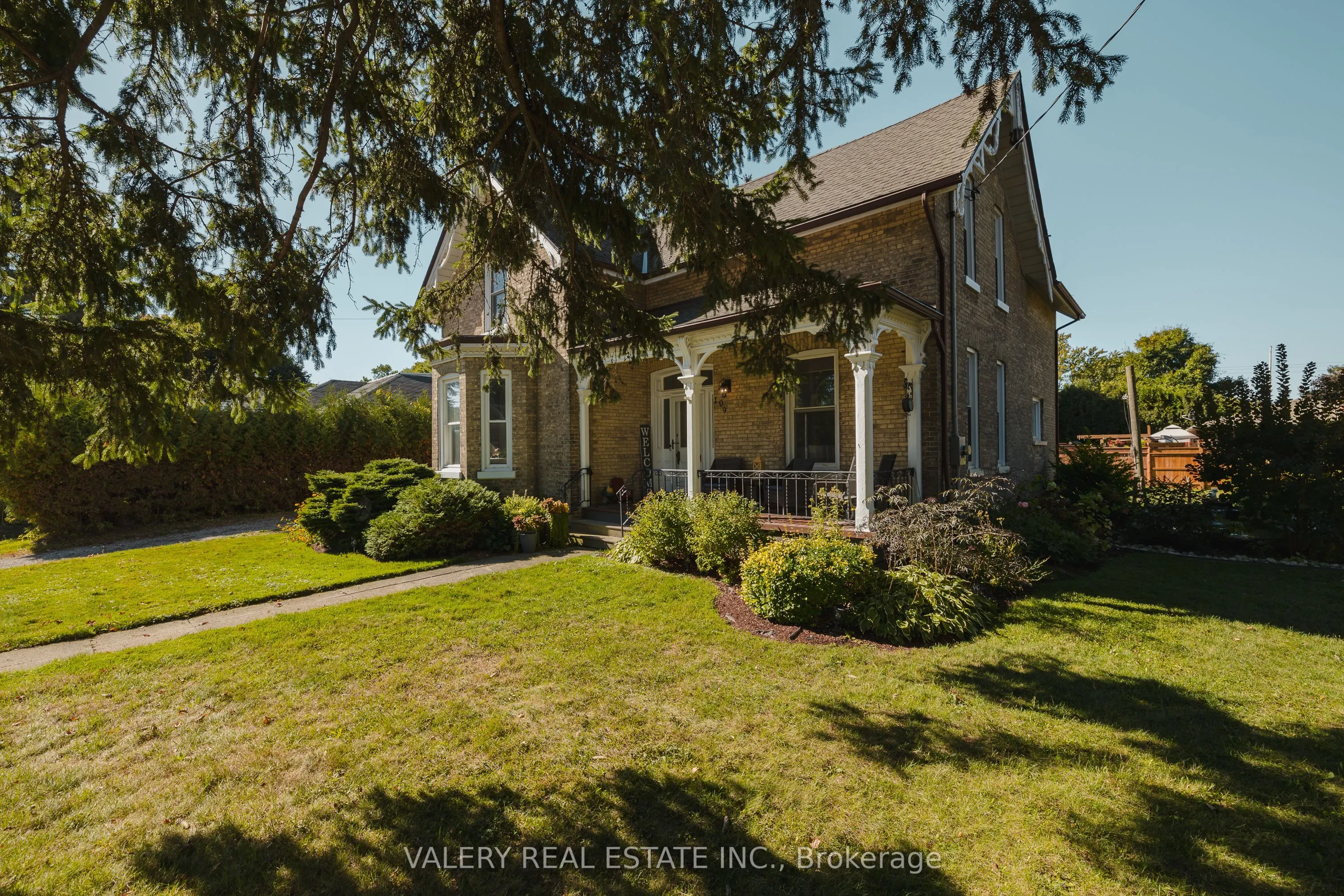 109 Huron Street