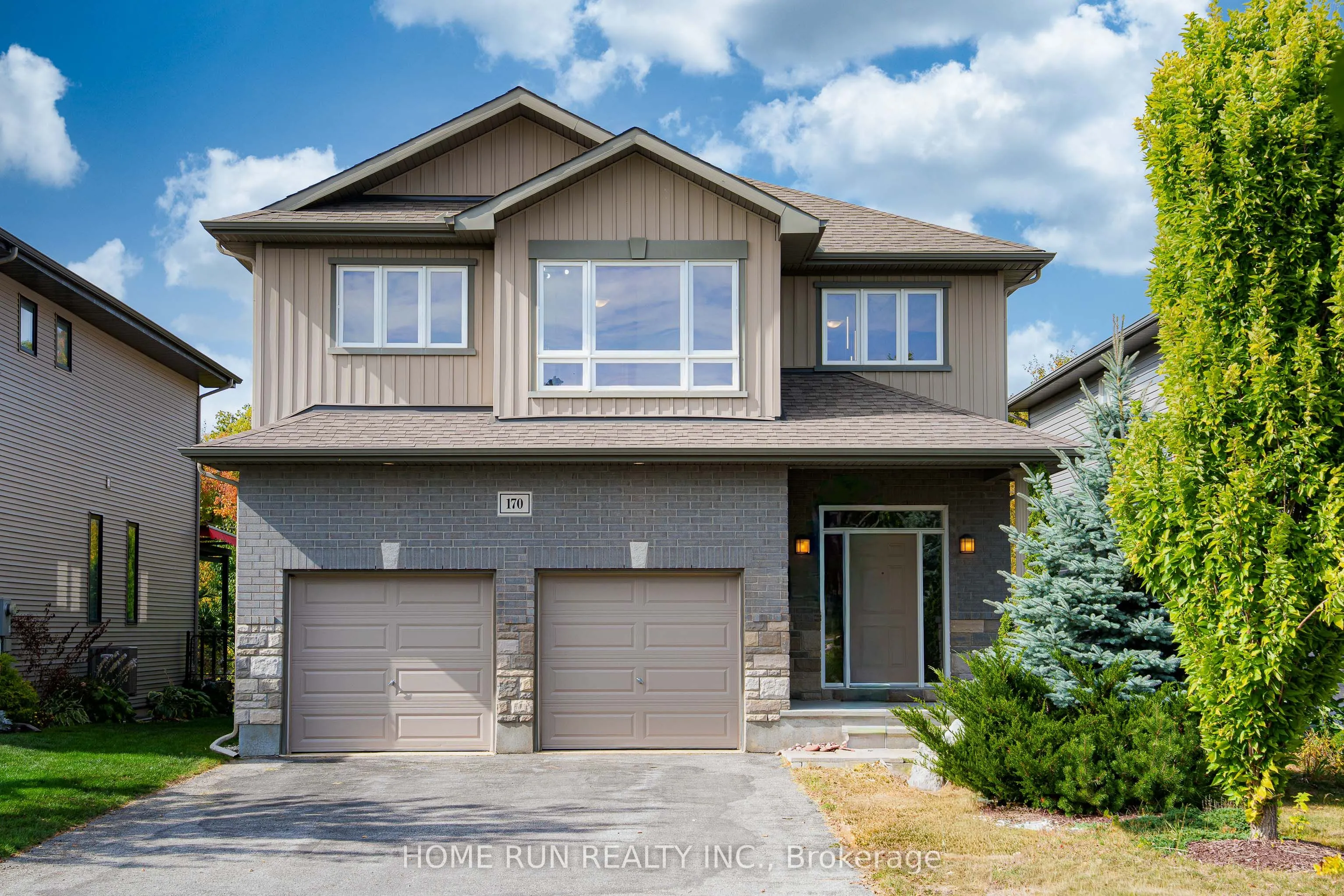 170 Escarpment Crescent