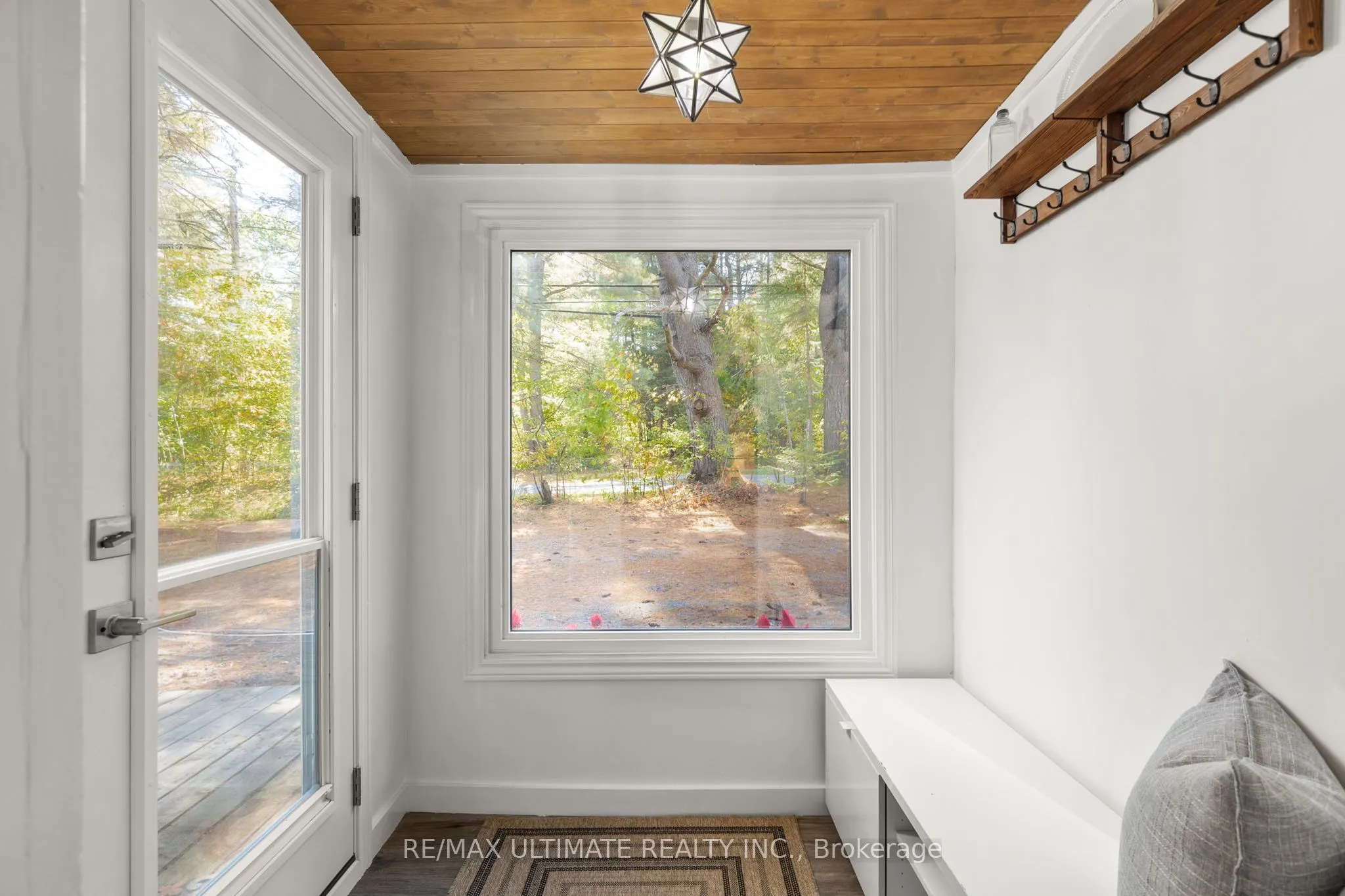 328 Muskoka Rd 10 Road