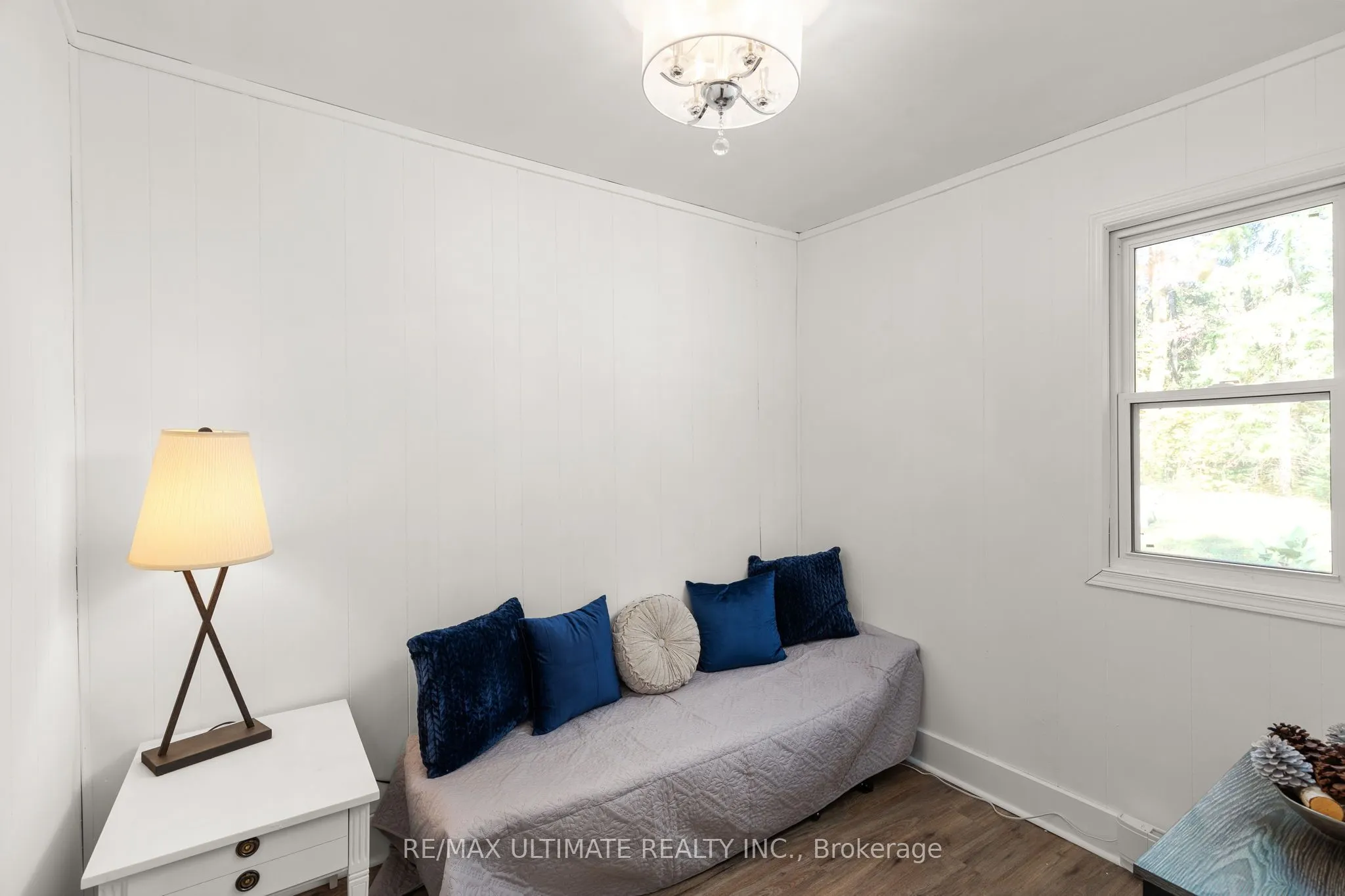 328 Muskoka Rd 10 Road