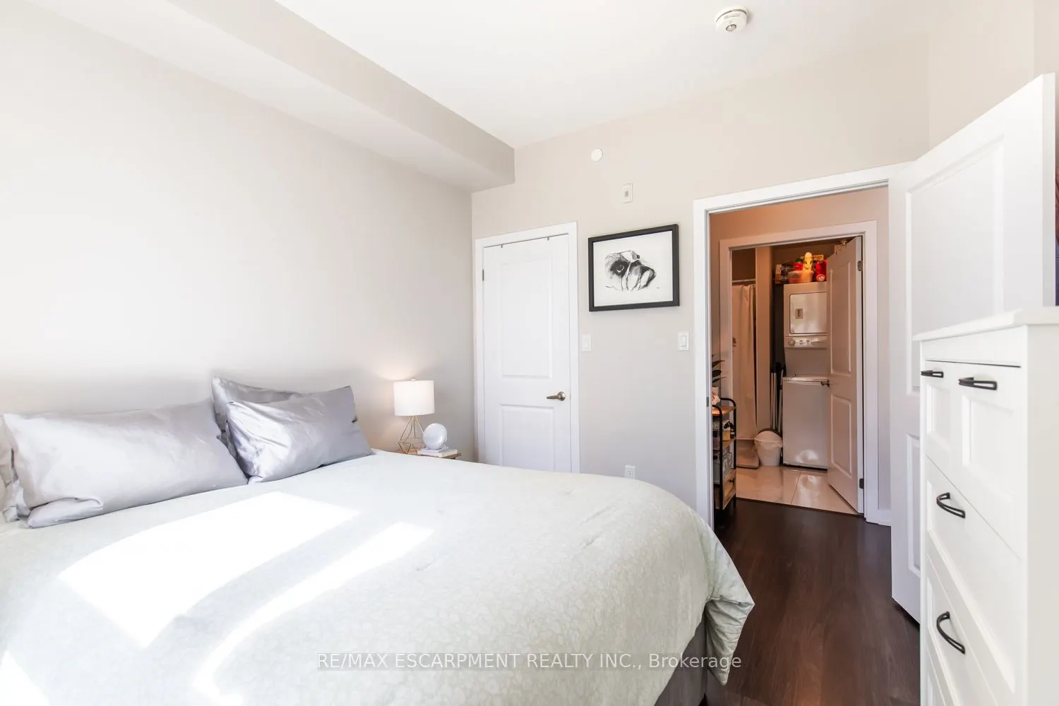 125 Shoreview Place, #116
