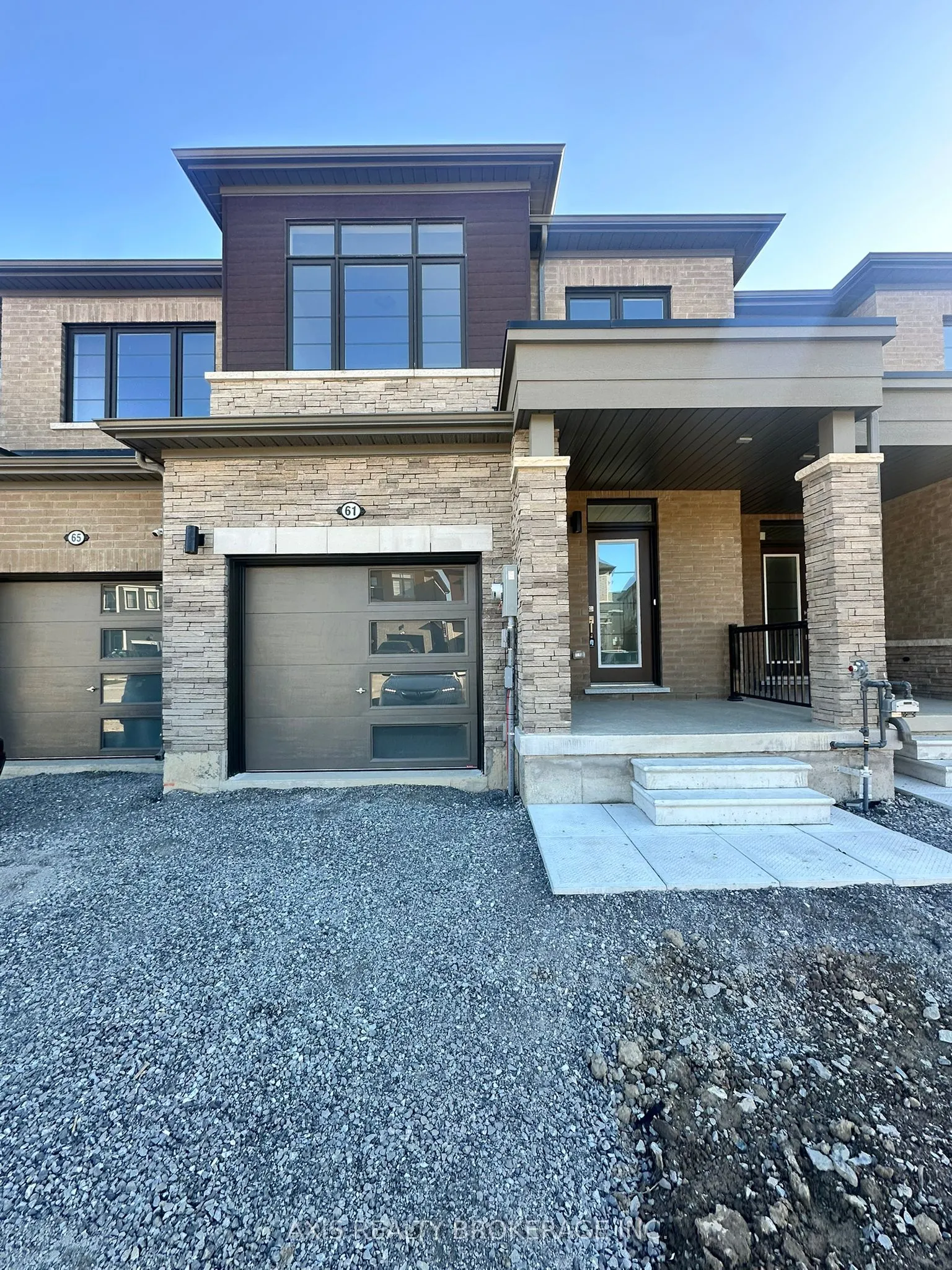 61 Brighton Lane