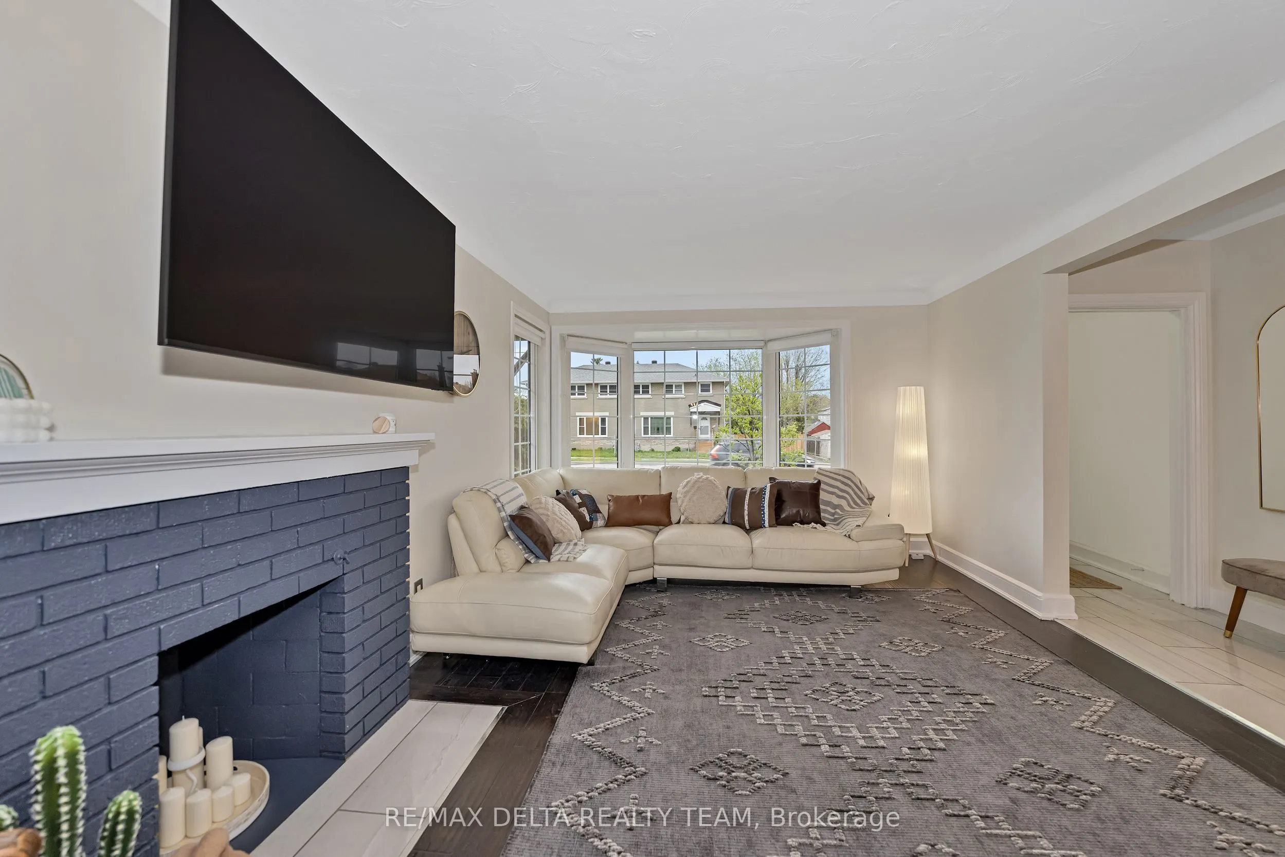 706 Smyth Road