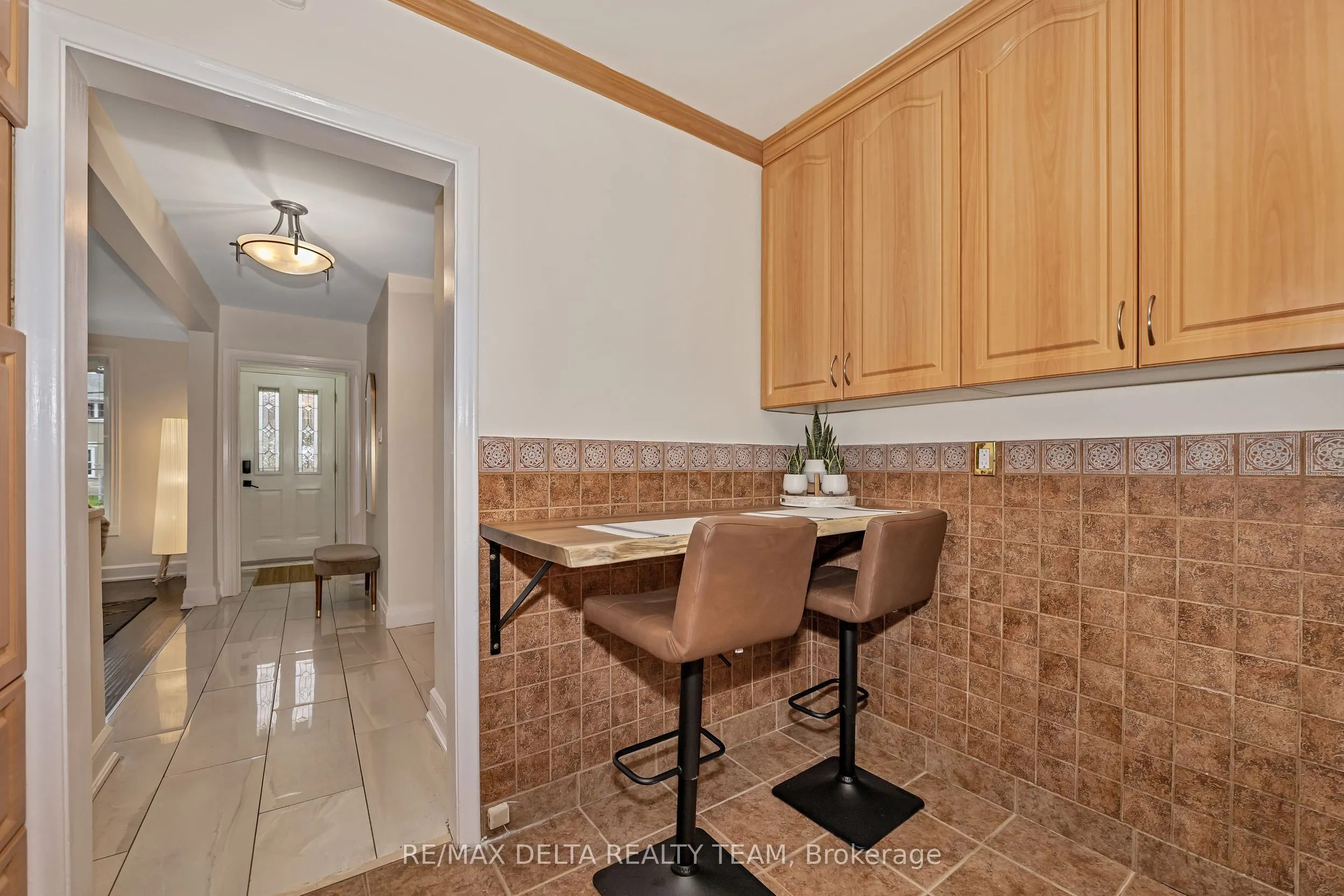 706 Smyth Road