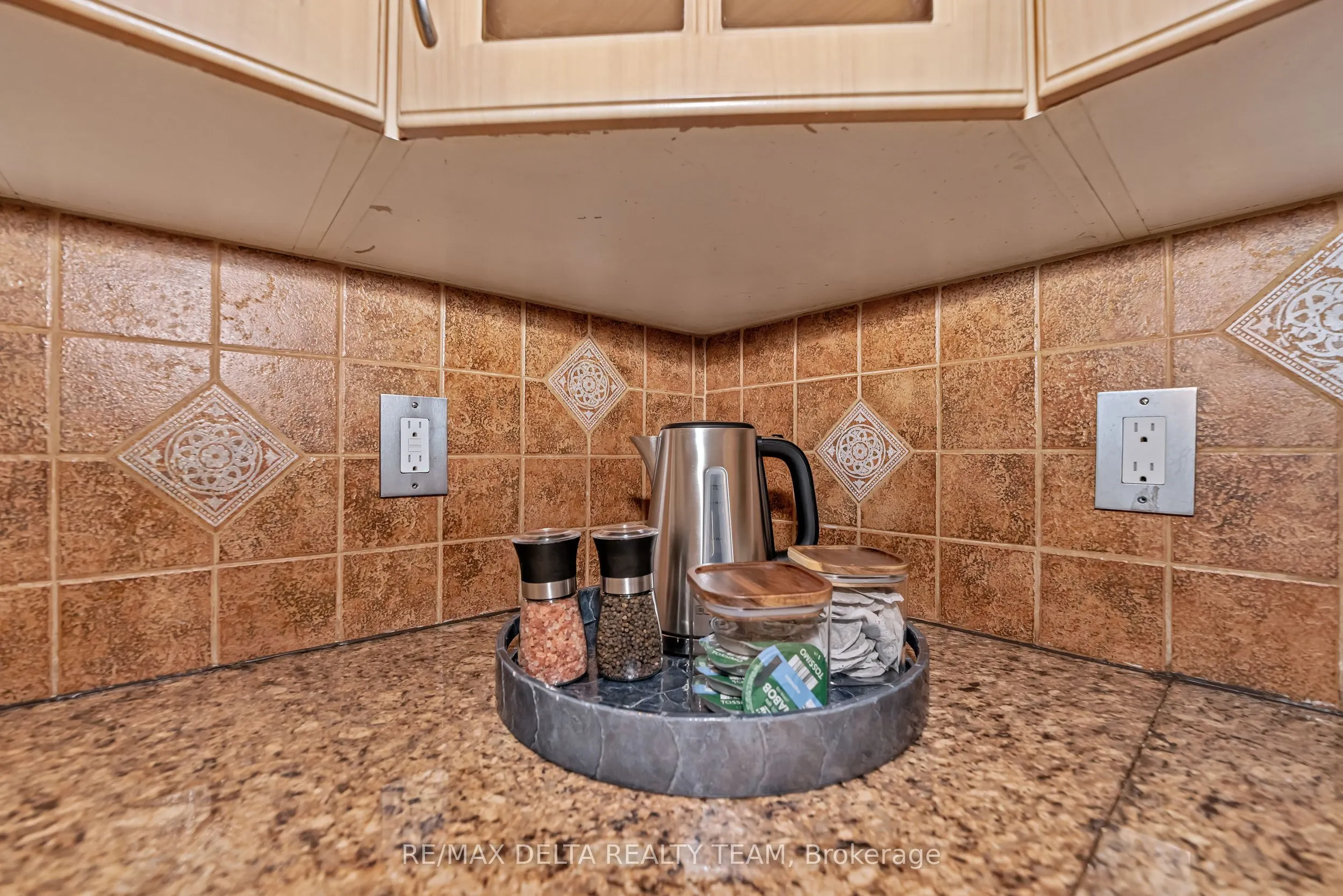 706 Smyth Road