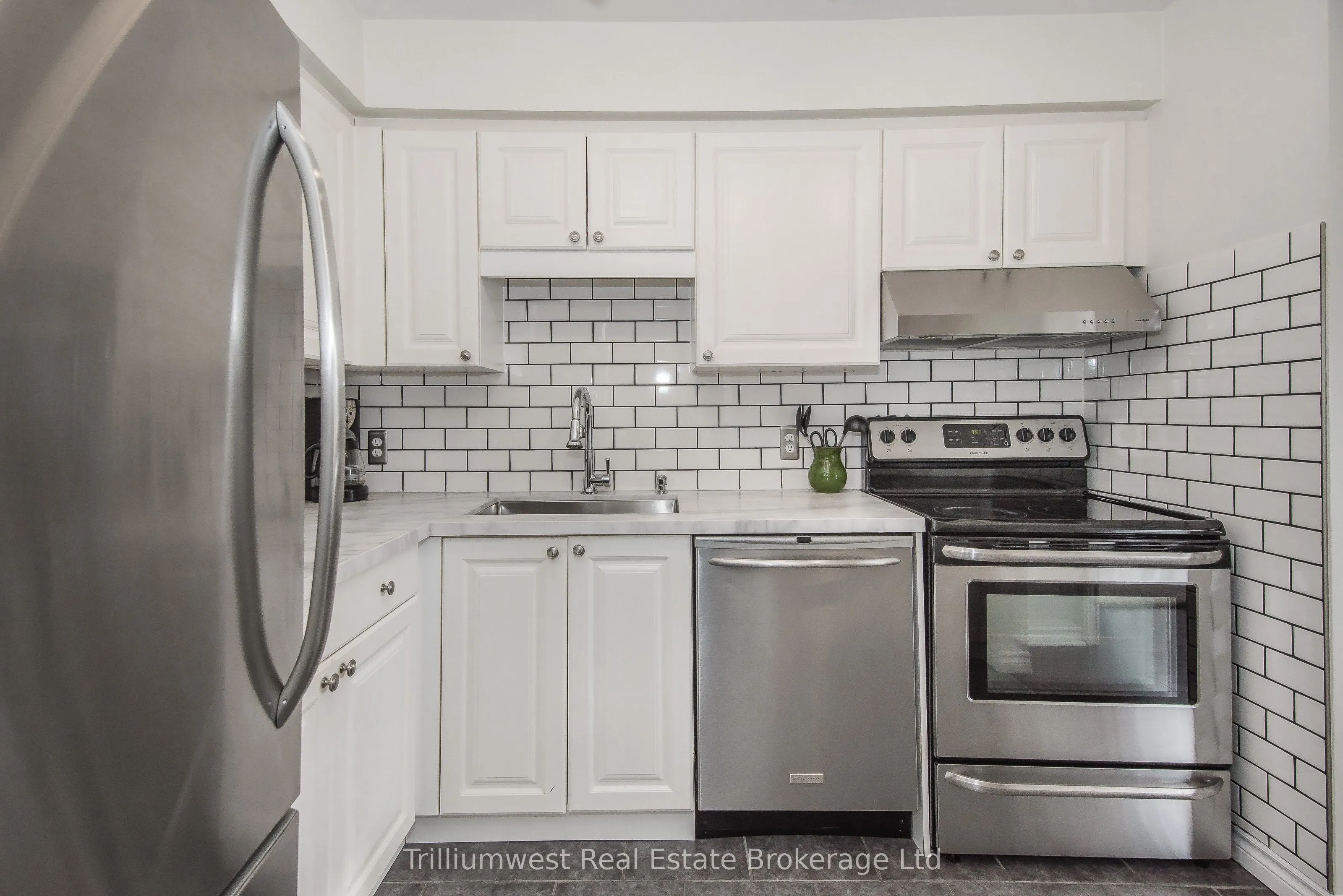 350 Erbsville Road, #7
