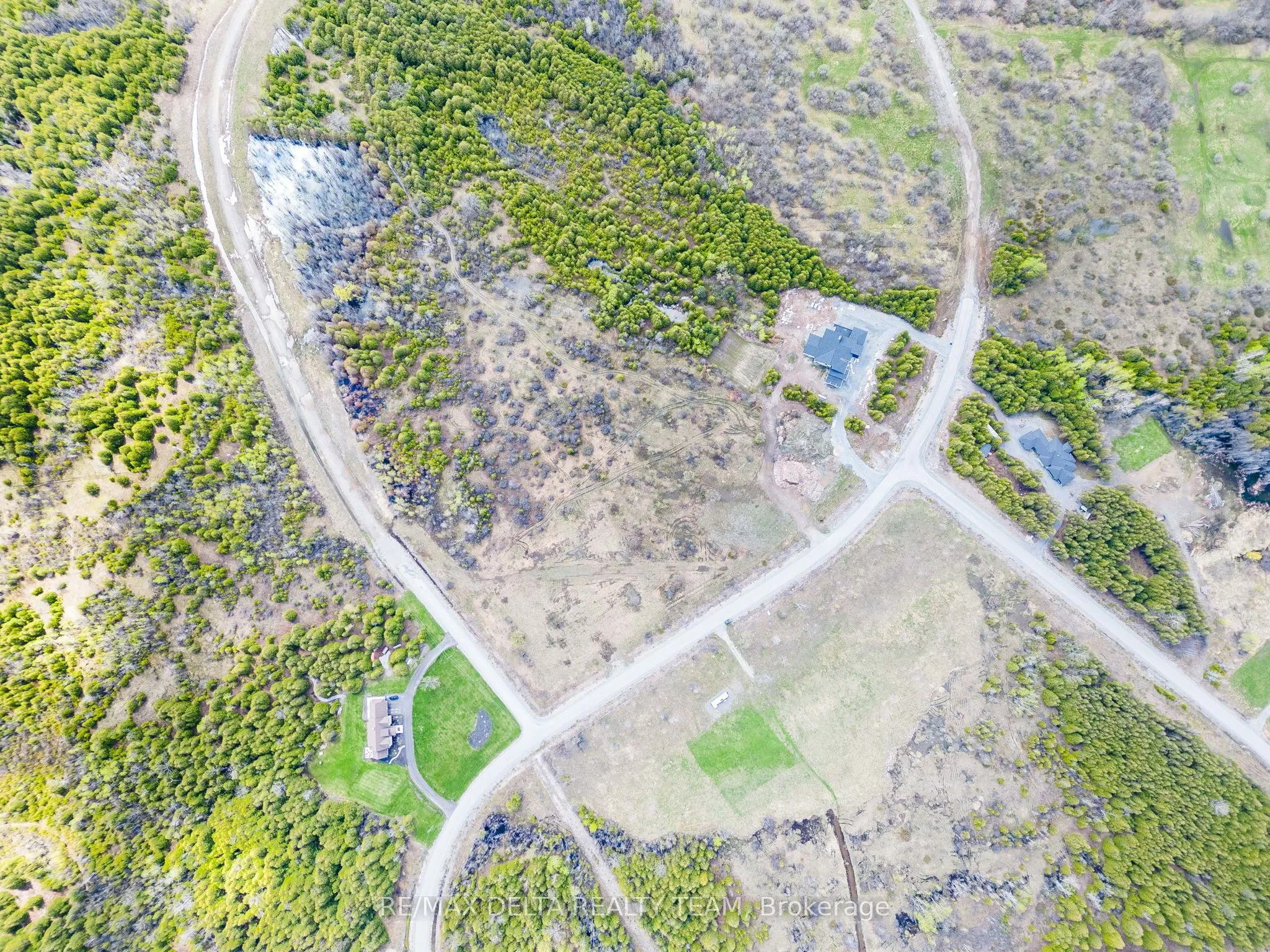 7910 IVESON Drive