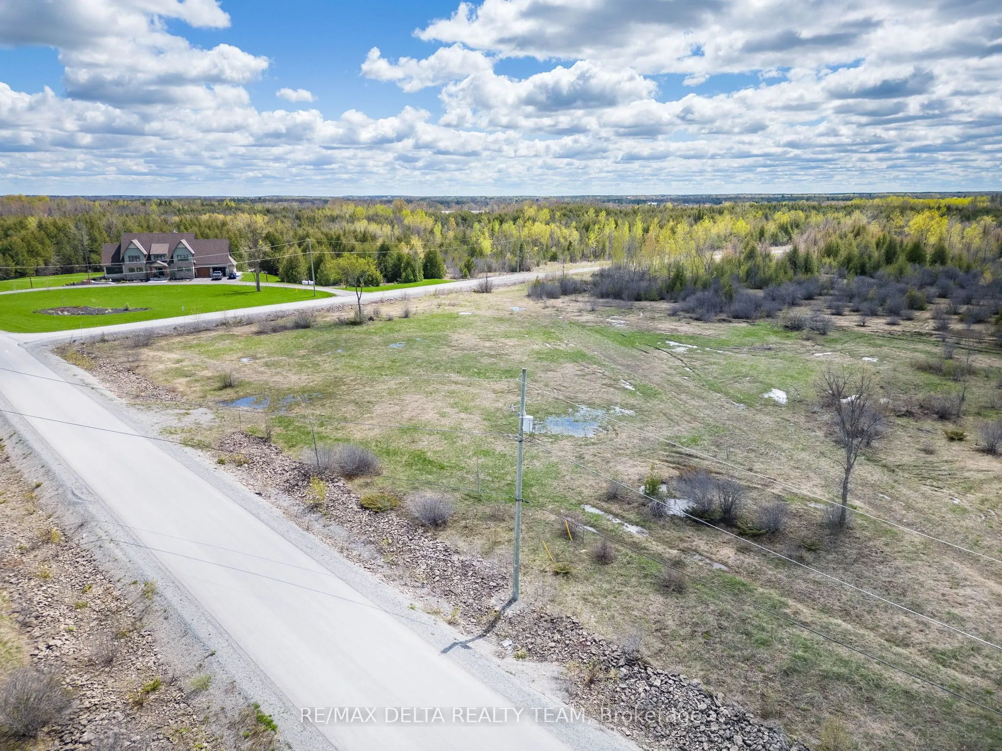 7910 IVESON Drive