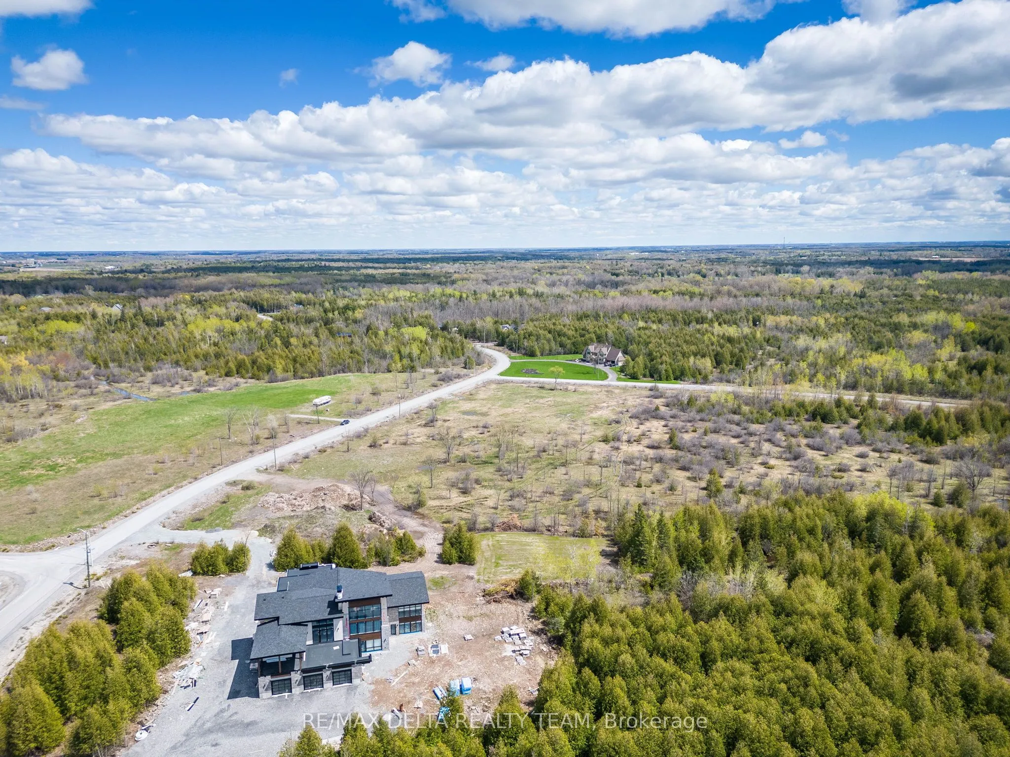 7890 IVESON Drive