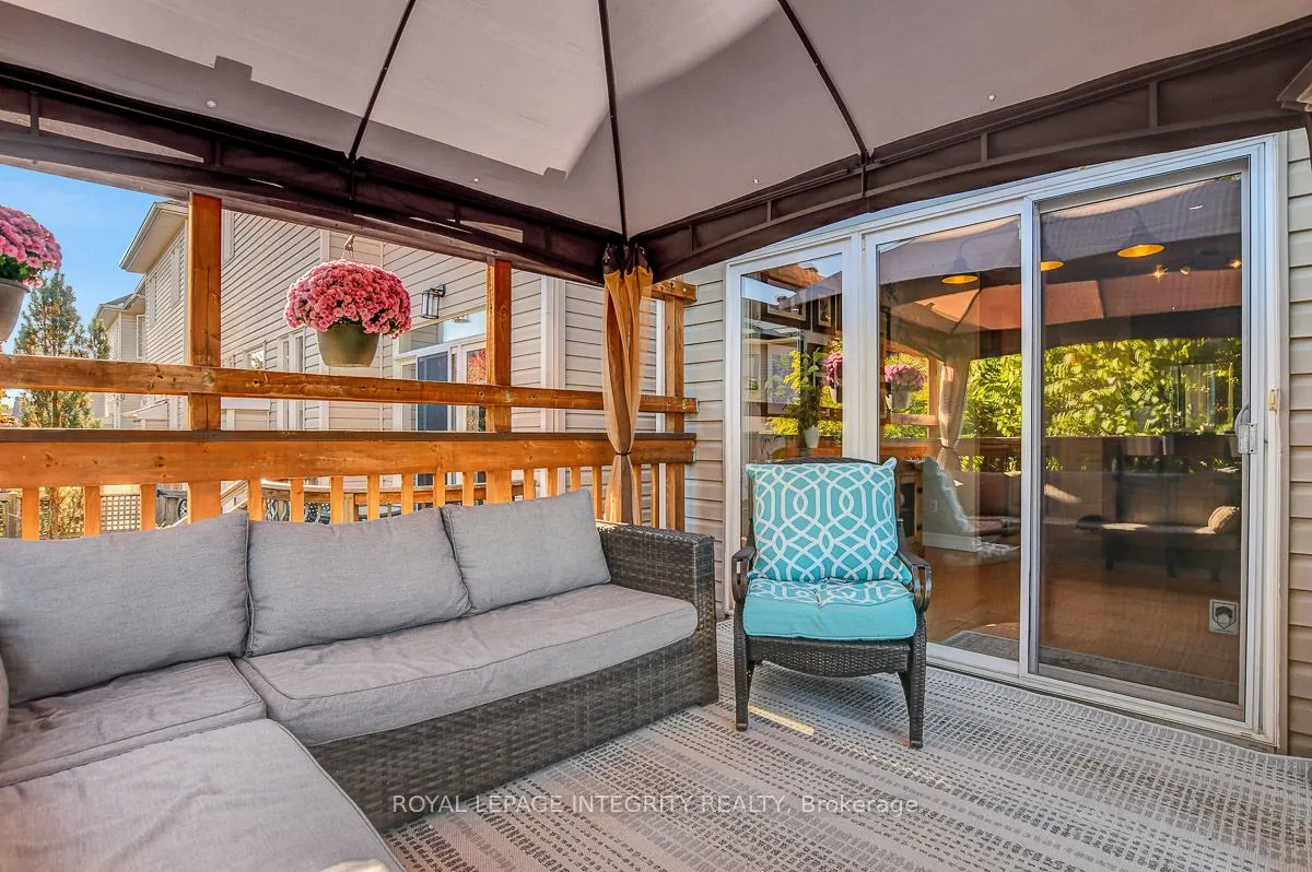 165 Saltspring Private