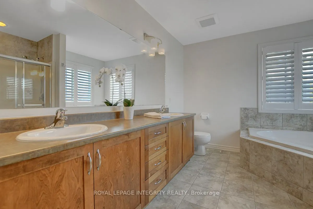 165 Saltspring Private