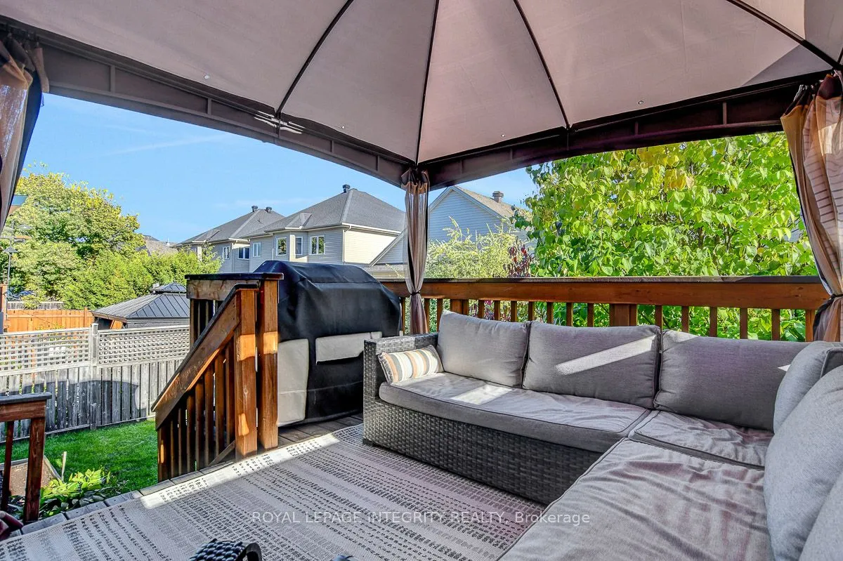 165 Saltspring Private