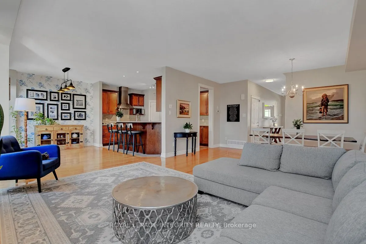 165 Saltspring Private