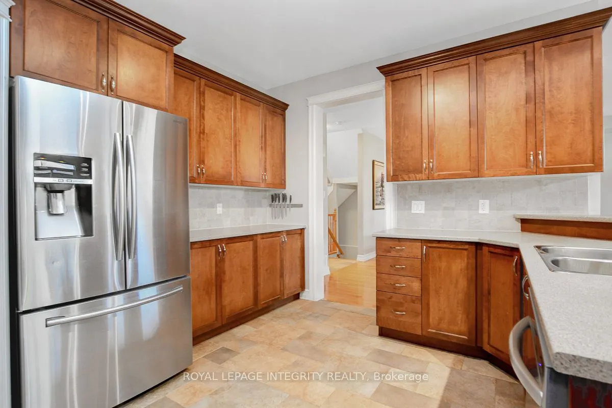 165 Saltspring Private