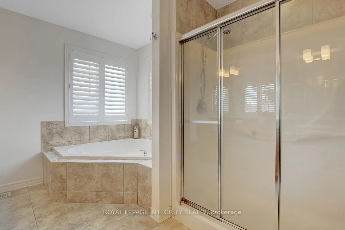 165 Saltspring Private