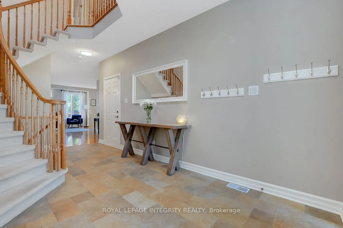 165 Saltspring Private