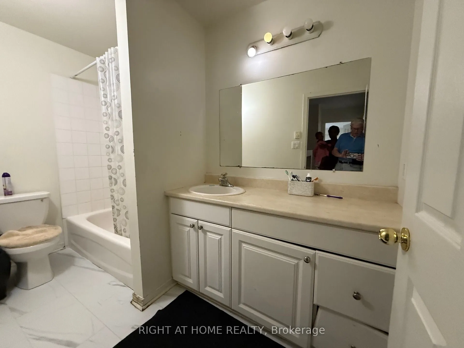 3415 Uplands Drive, #5