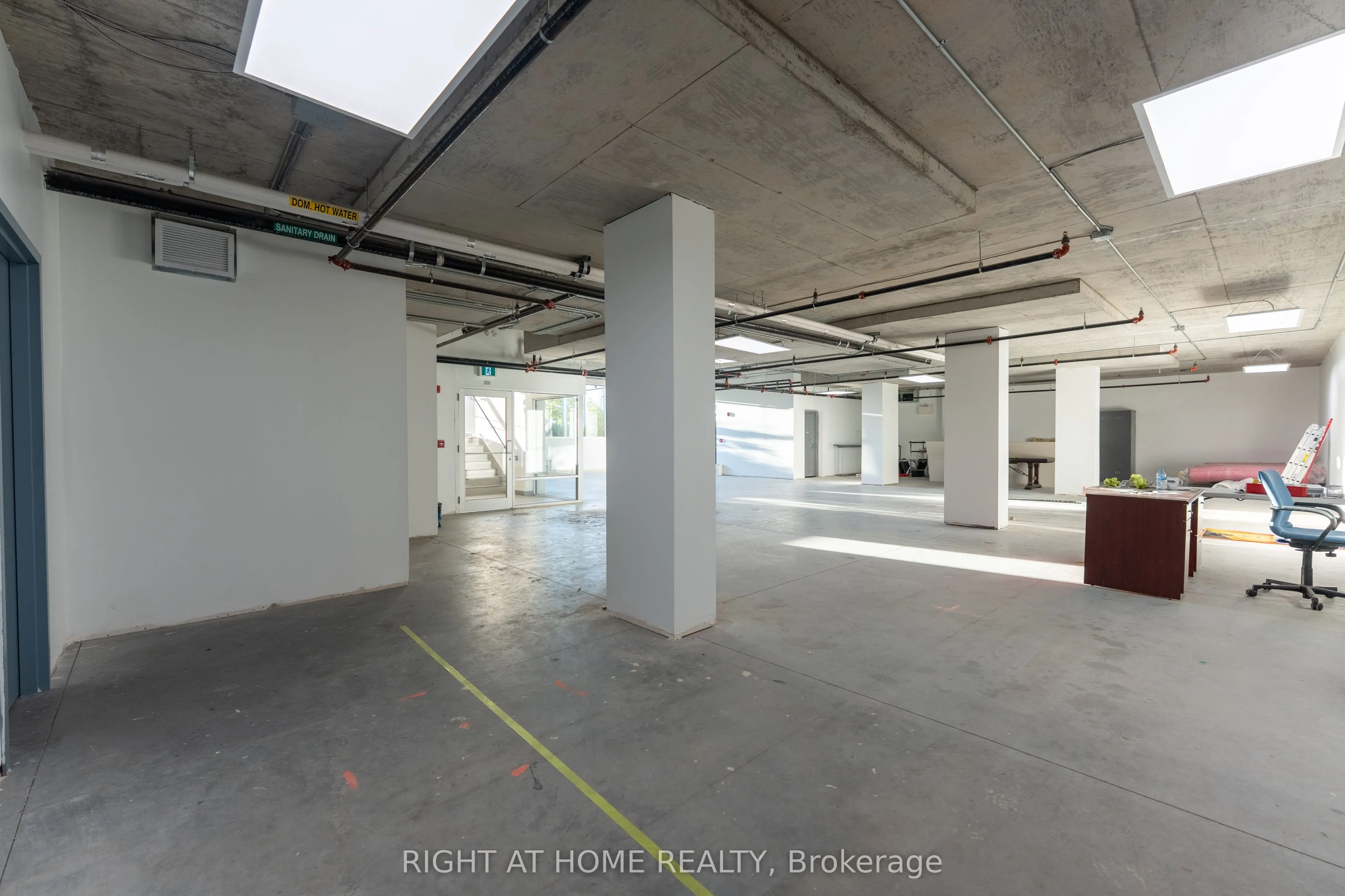 1637 BANK Street, #101