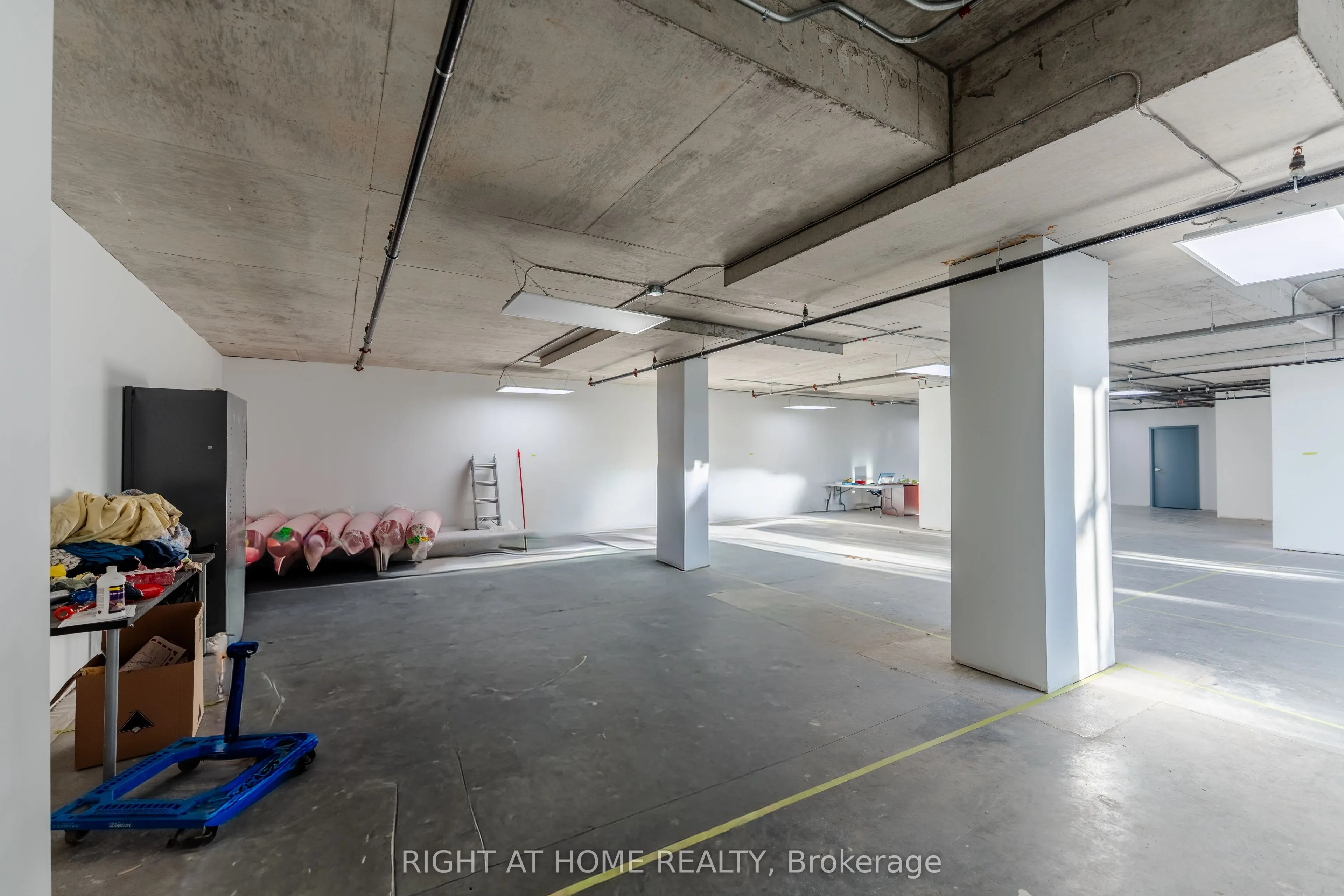 1637 BANK Street, #101