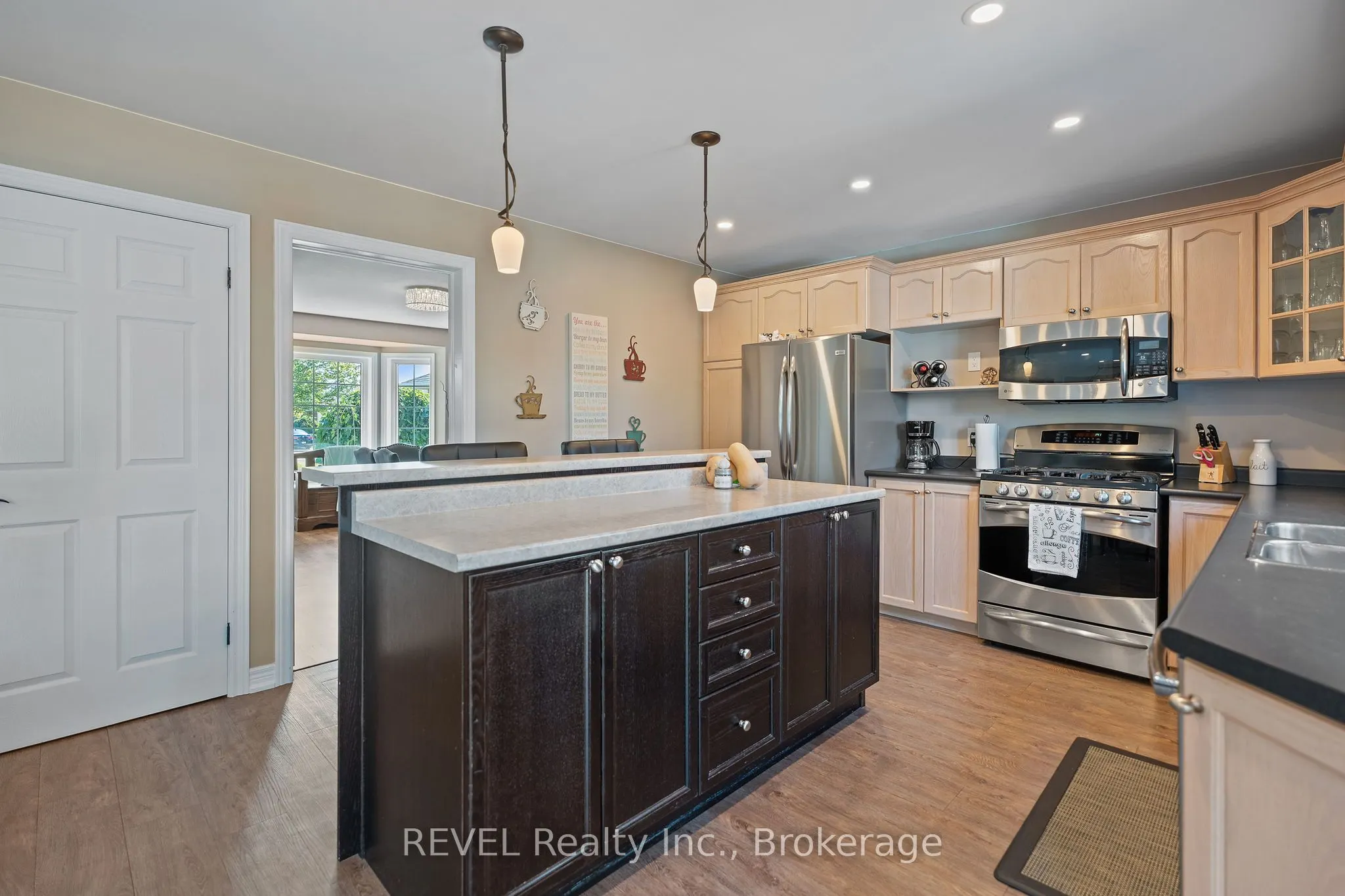 4491 DAWN Crescent