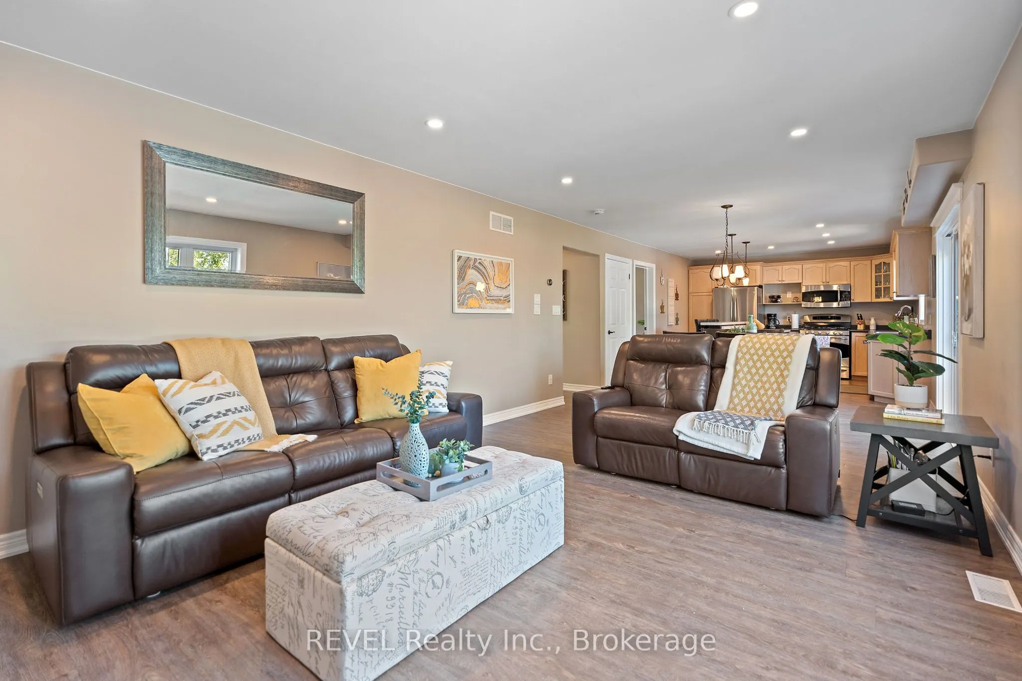 4491 DAWN Crescent
