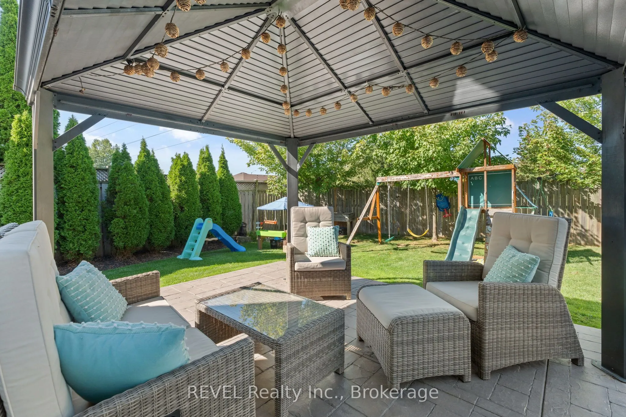 4491 DAWN Crescent
