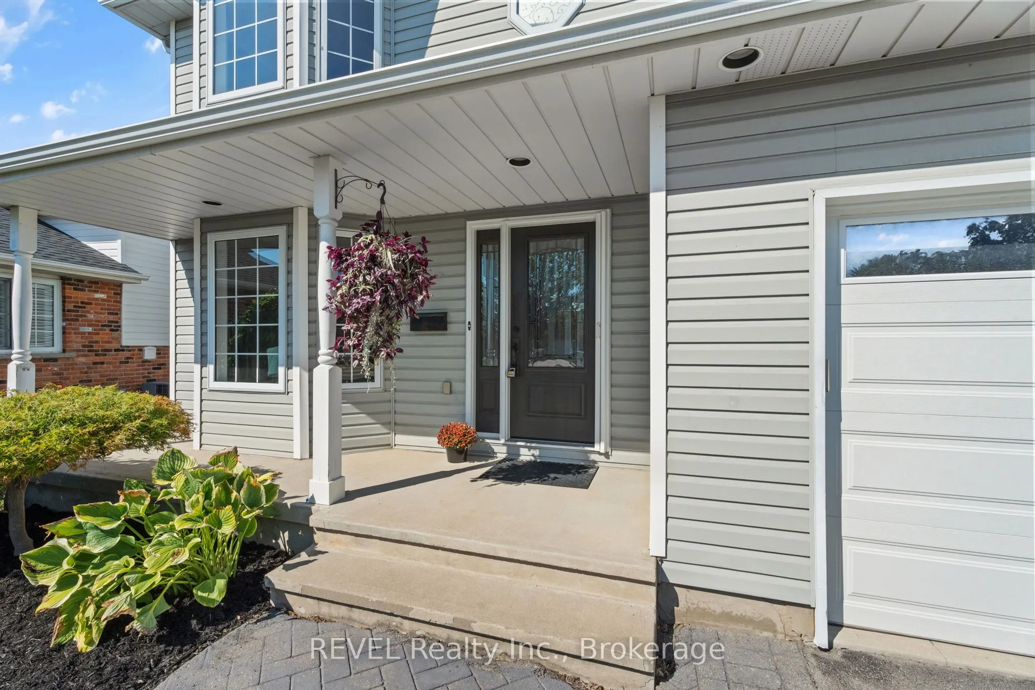 4491 DAWN Crescent