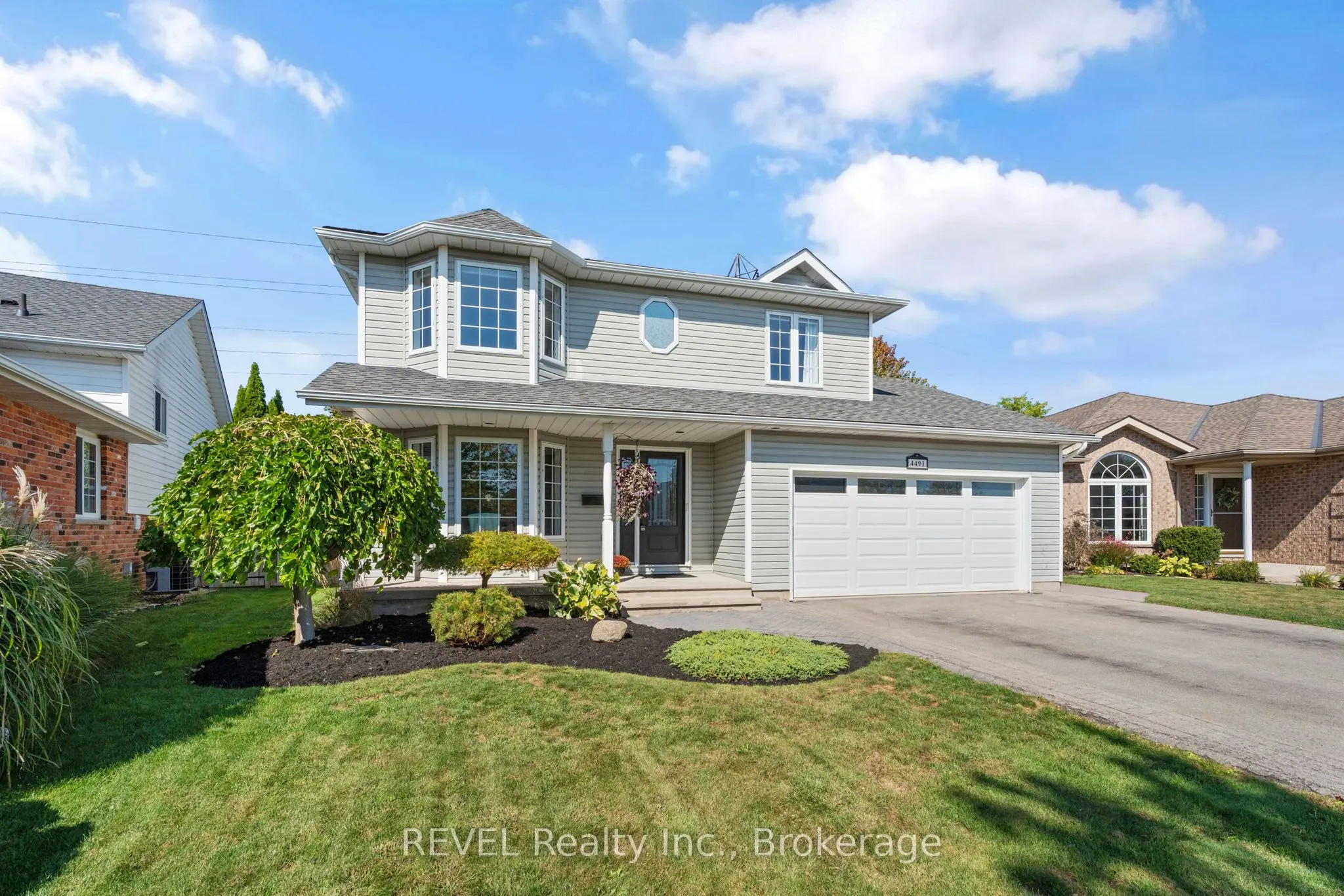 4491 DAWN Crescent