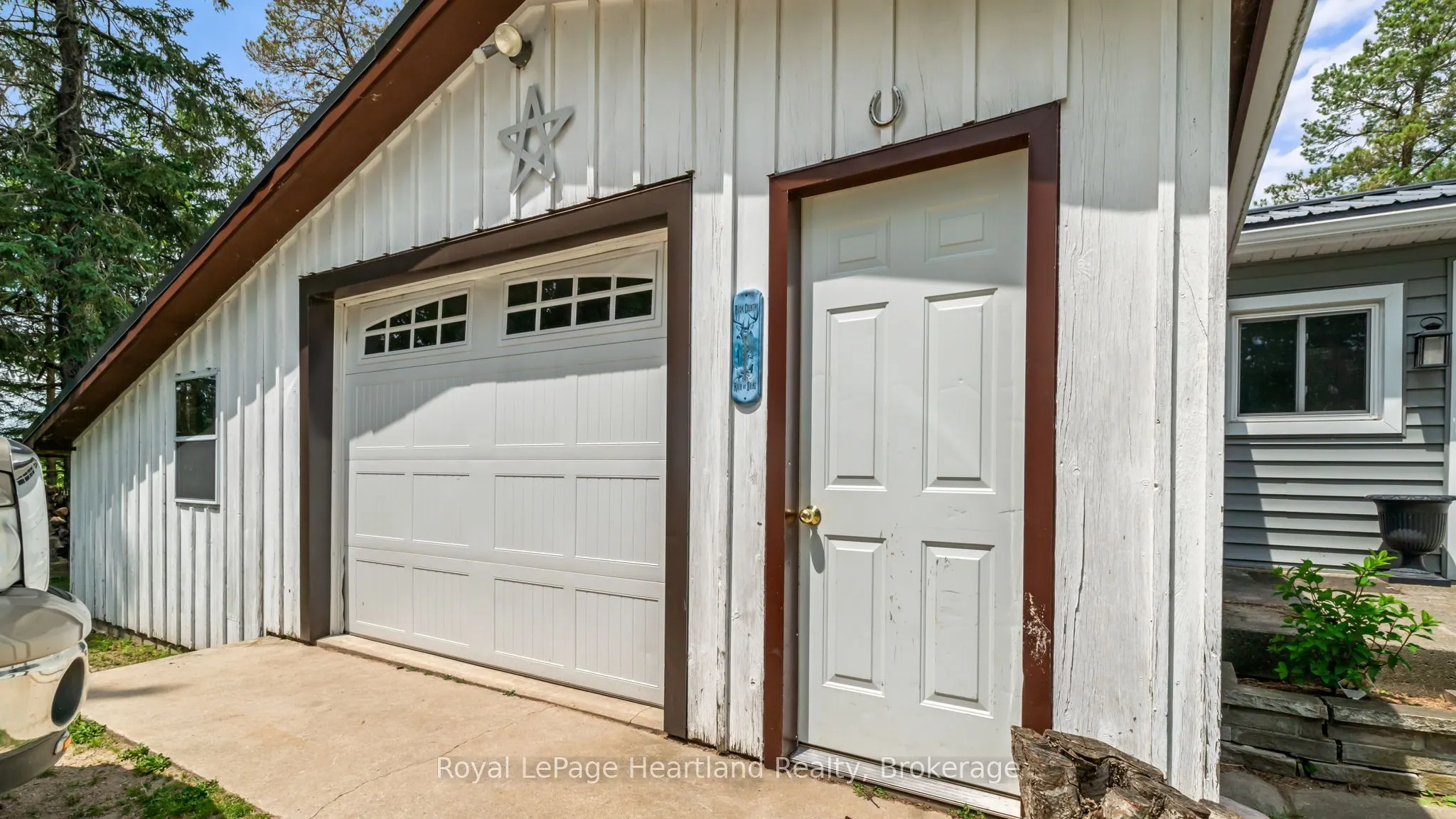 341149 Grey Rd 28
