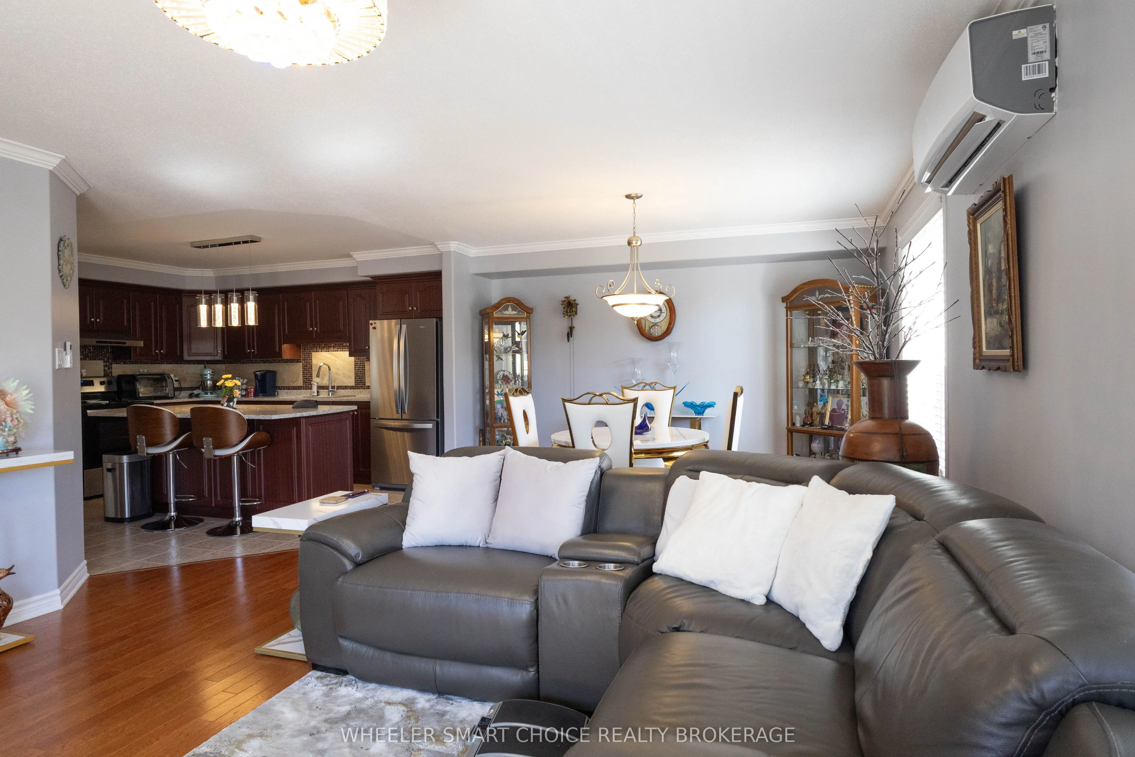 775 Brefeuf Street, #206