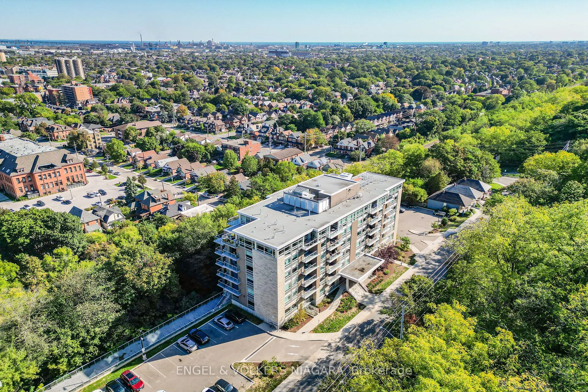 479 Charlton Avenue E, #106