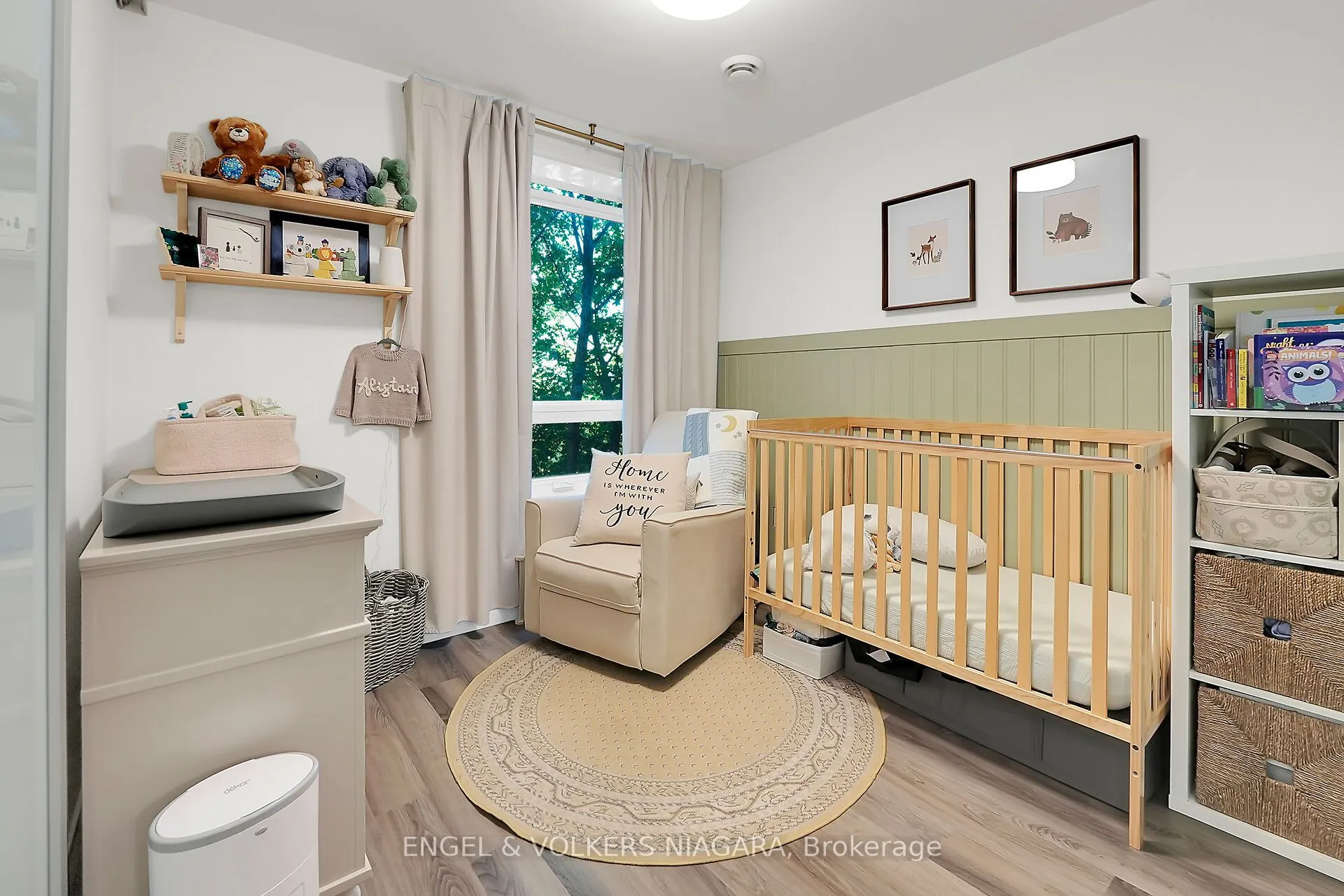 479 Charlton Avenue E, #106