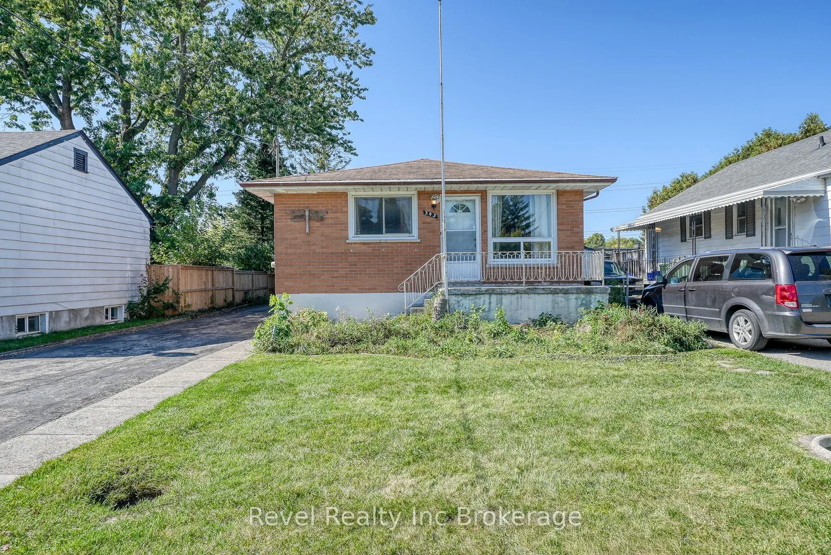 345 Vancouver Street