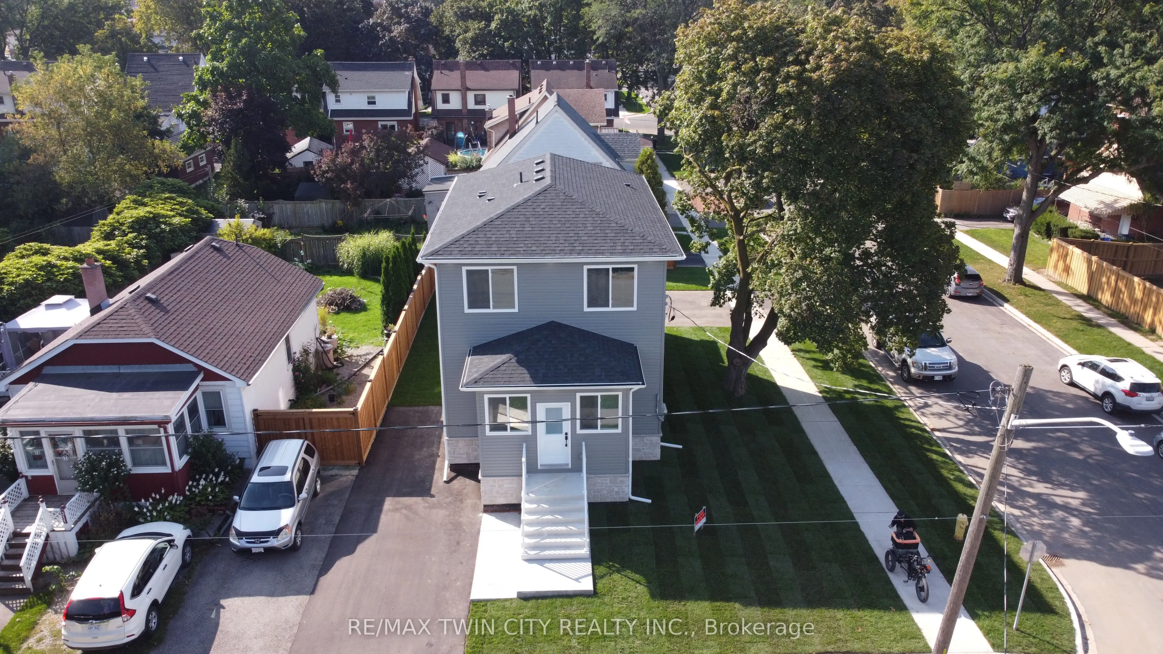 309 Nelson Street