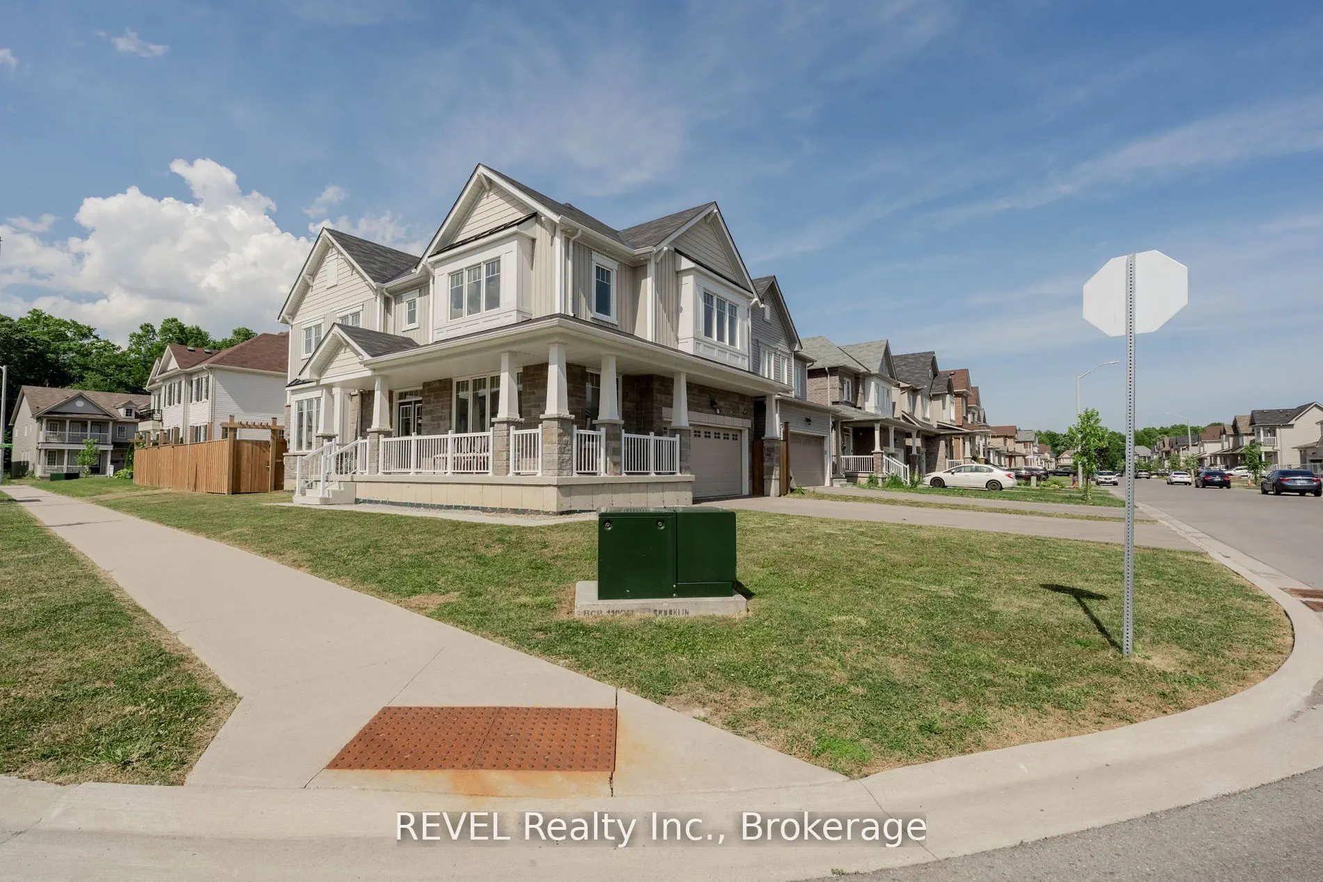 8797 Pawpaw Lane