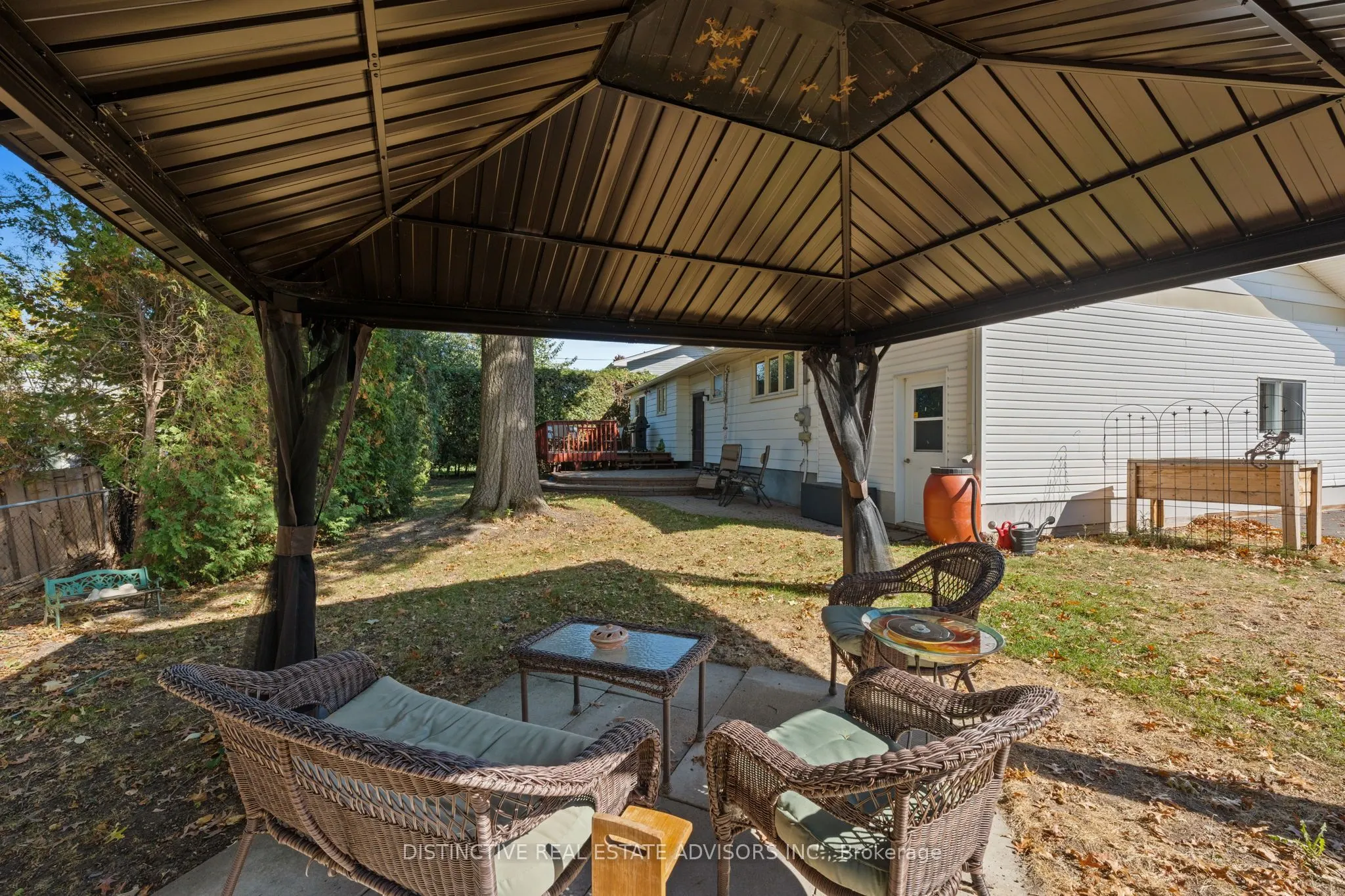 589 Noble Crescent