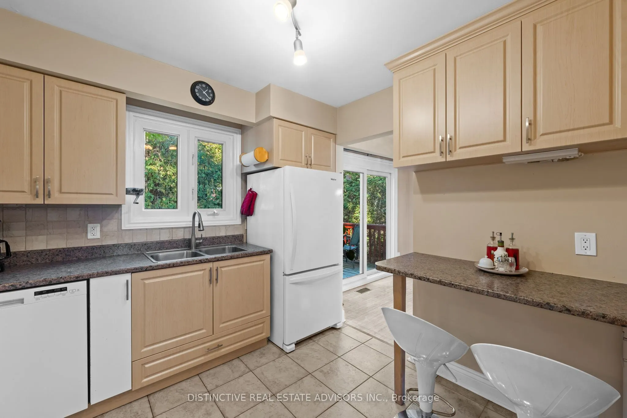 589 Noble Crescent