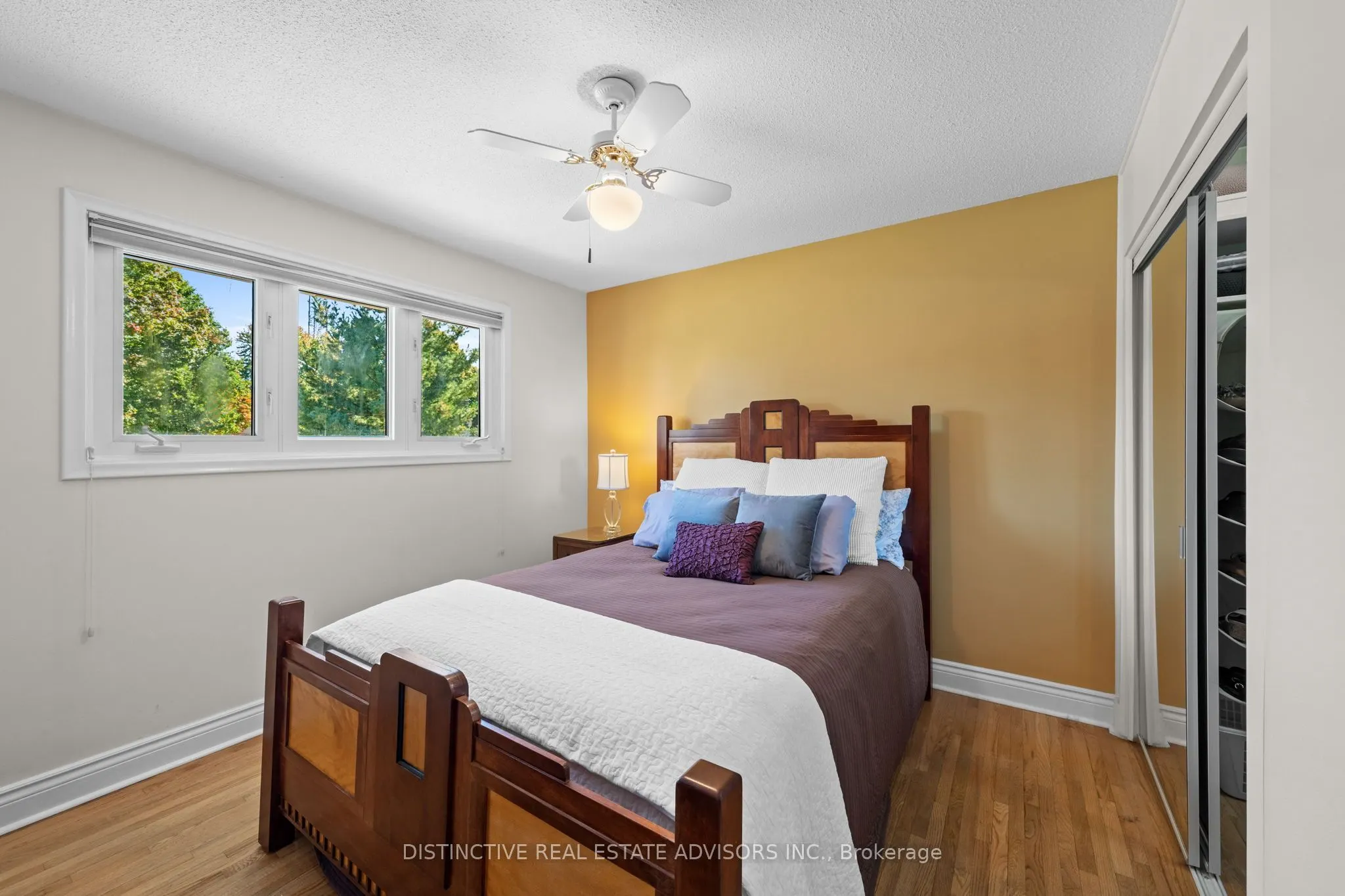 589 Noble Crescent