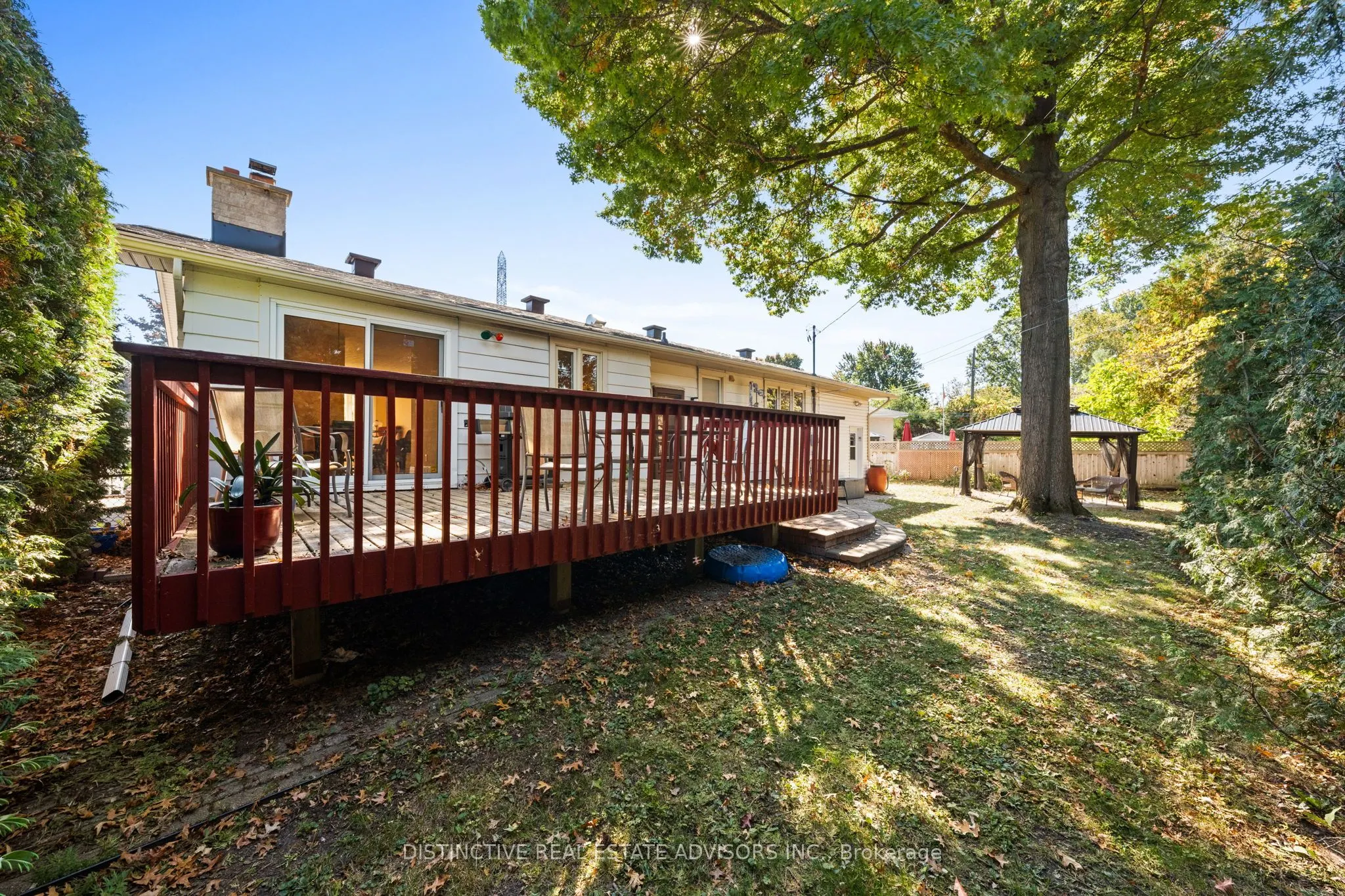 589 Noble Crescent