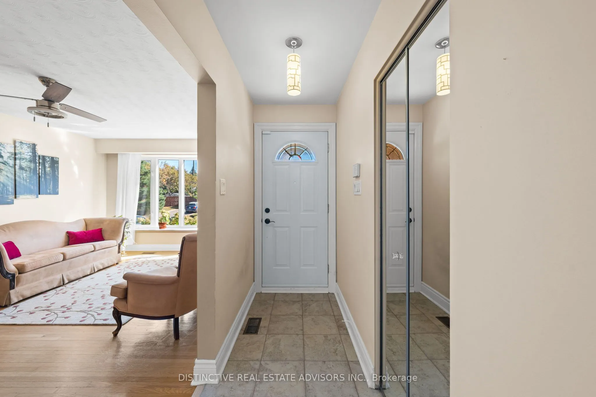 589 Noble Crescent