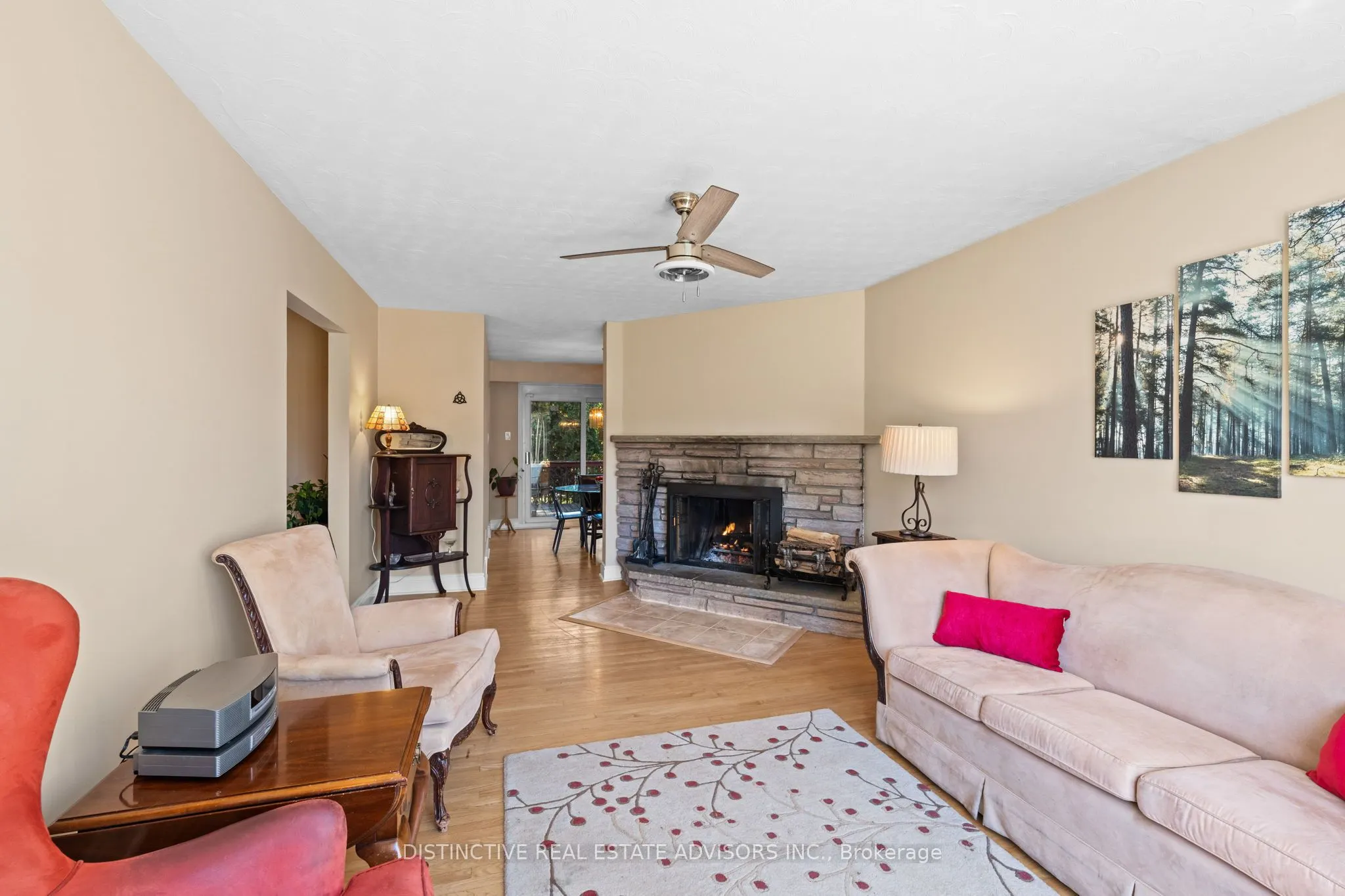 589 Noble Crescent