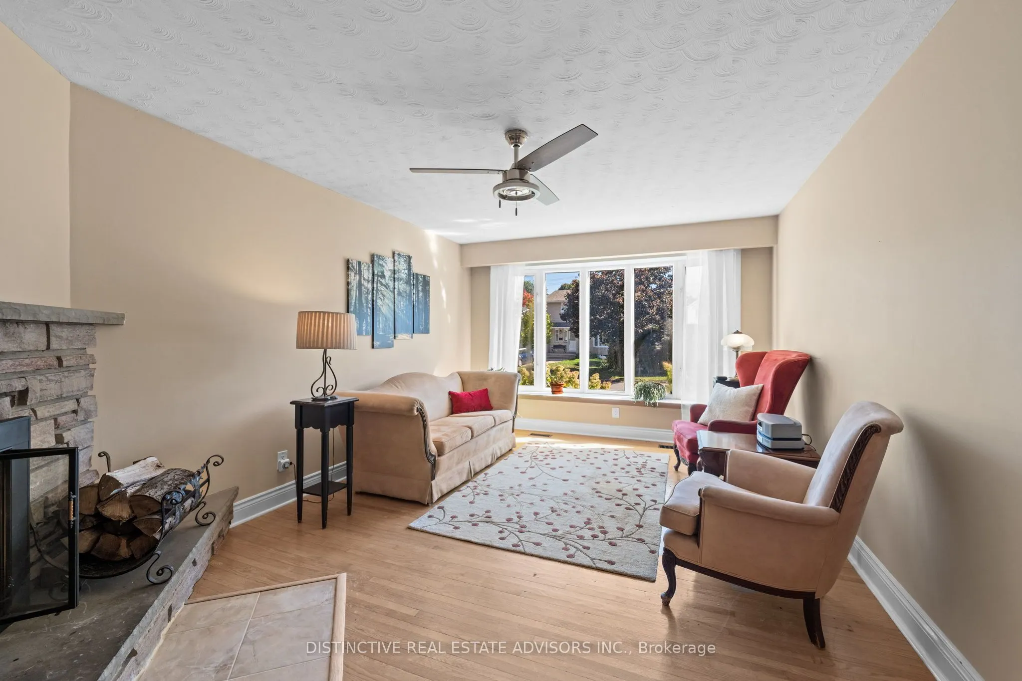 589 Noble Crescent