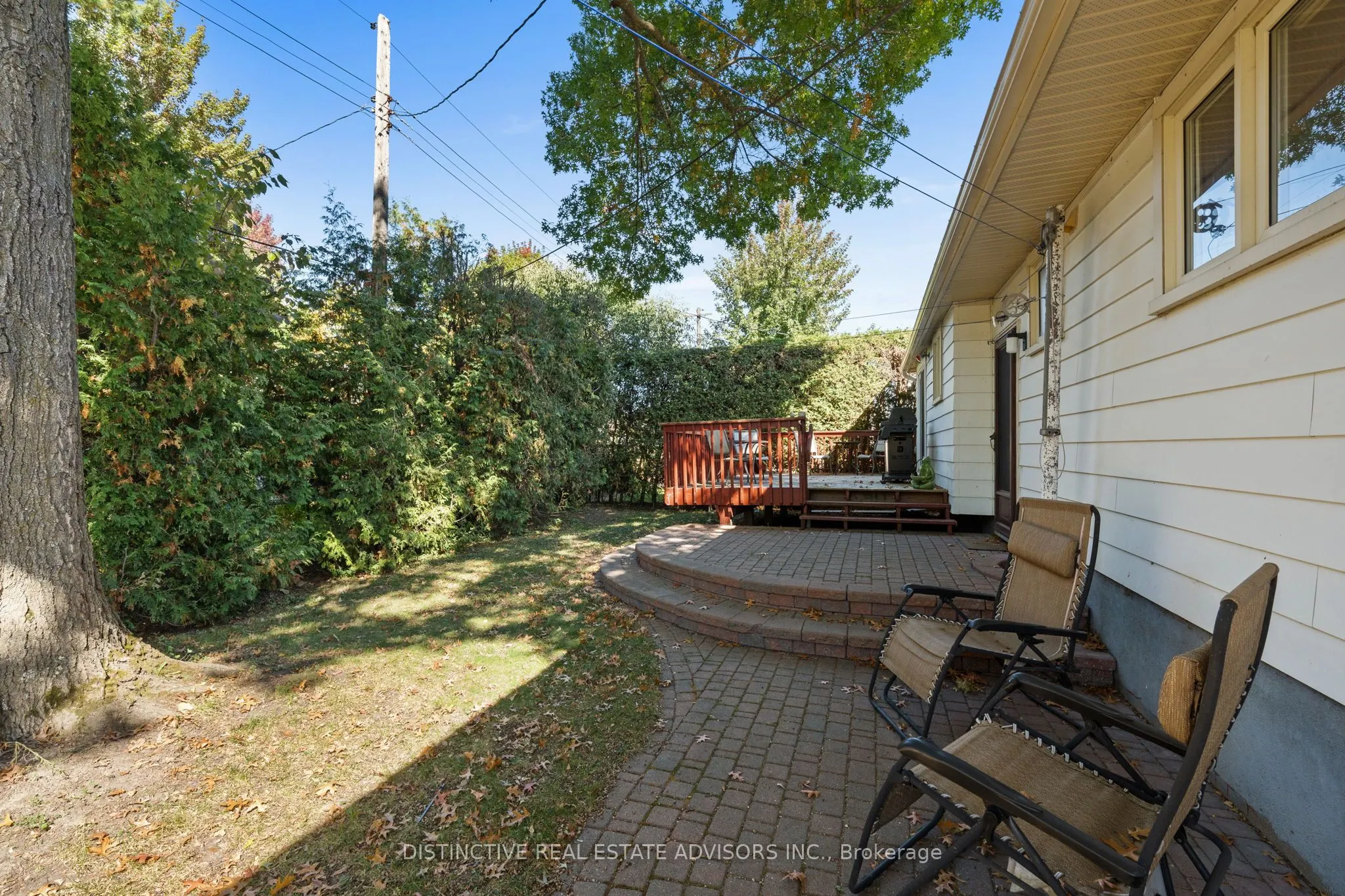 589 Noble Crescent