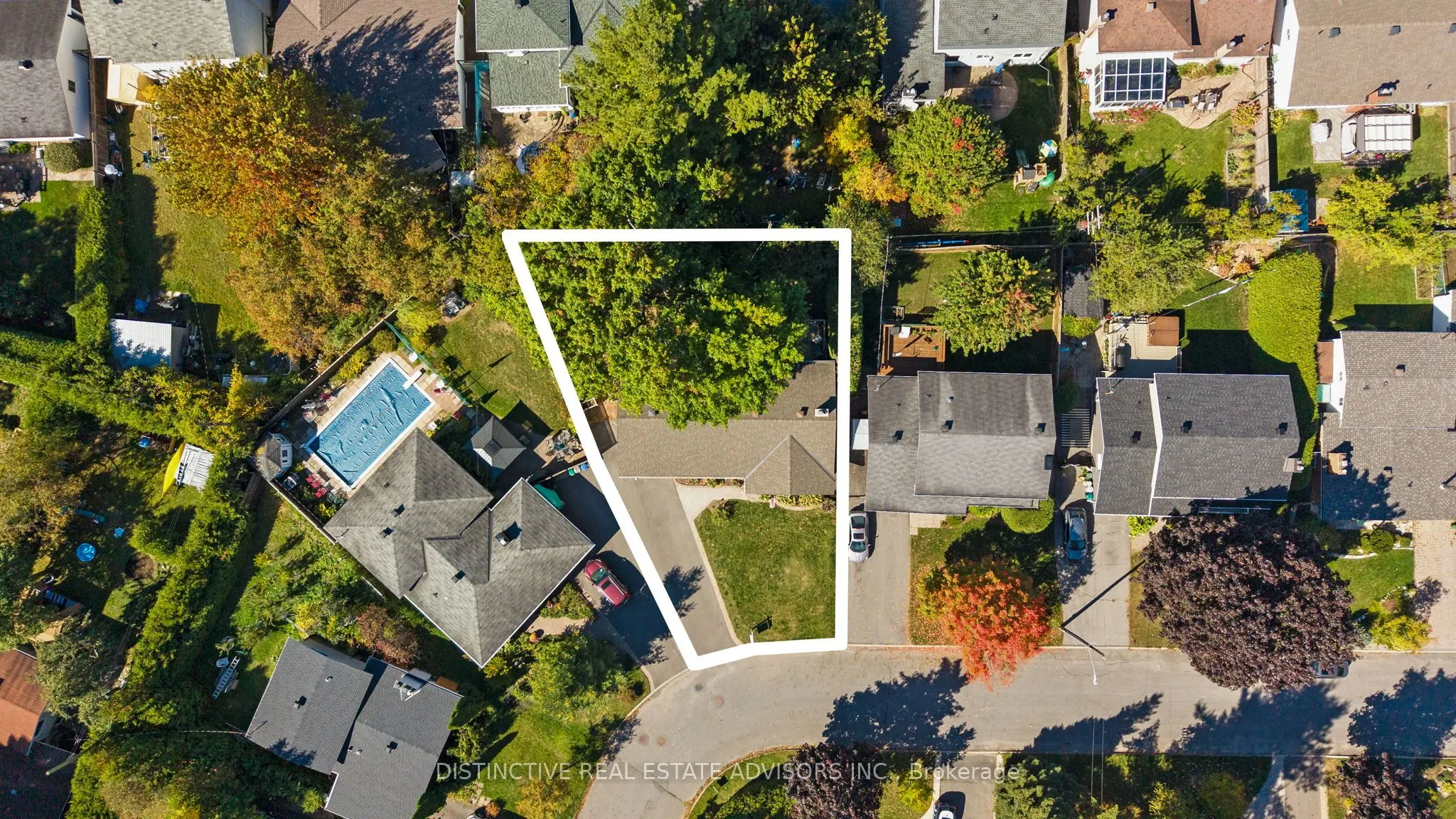 589 Noble Crescent