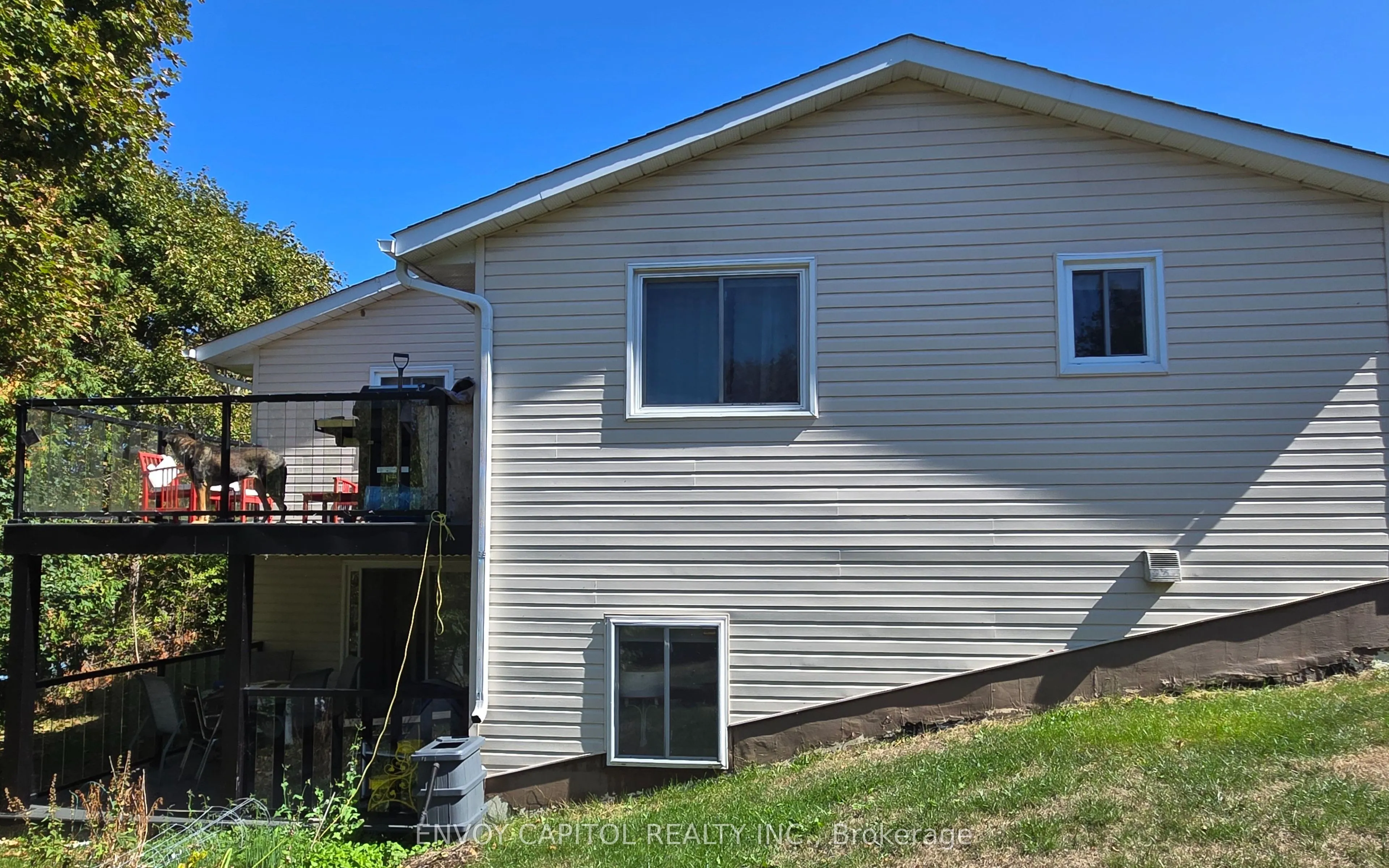 2303 Thurstonia Road