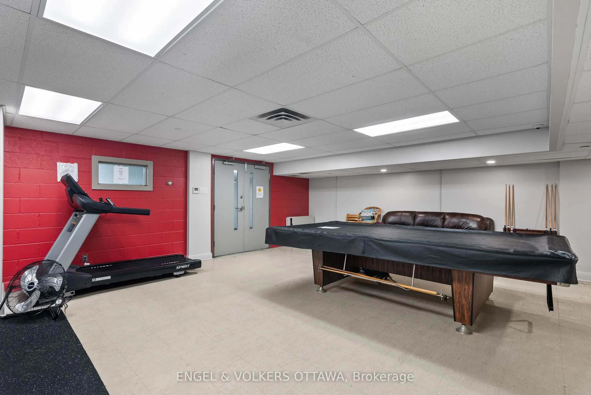 2951 Riverside Drive, #1006